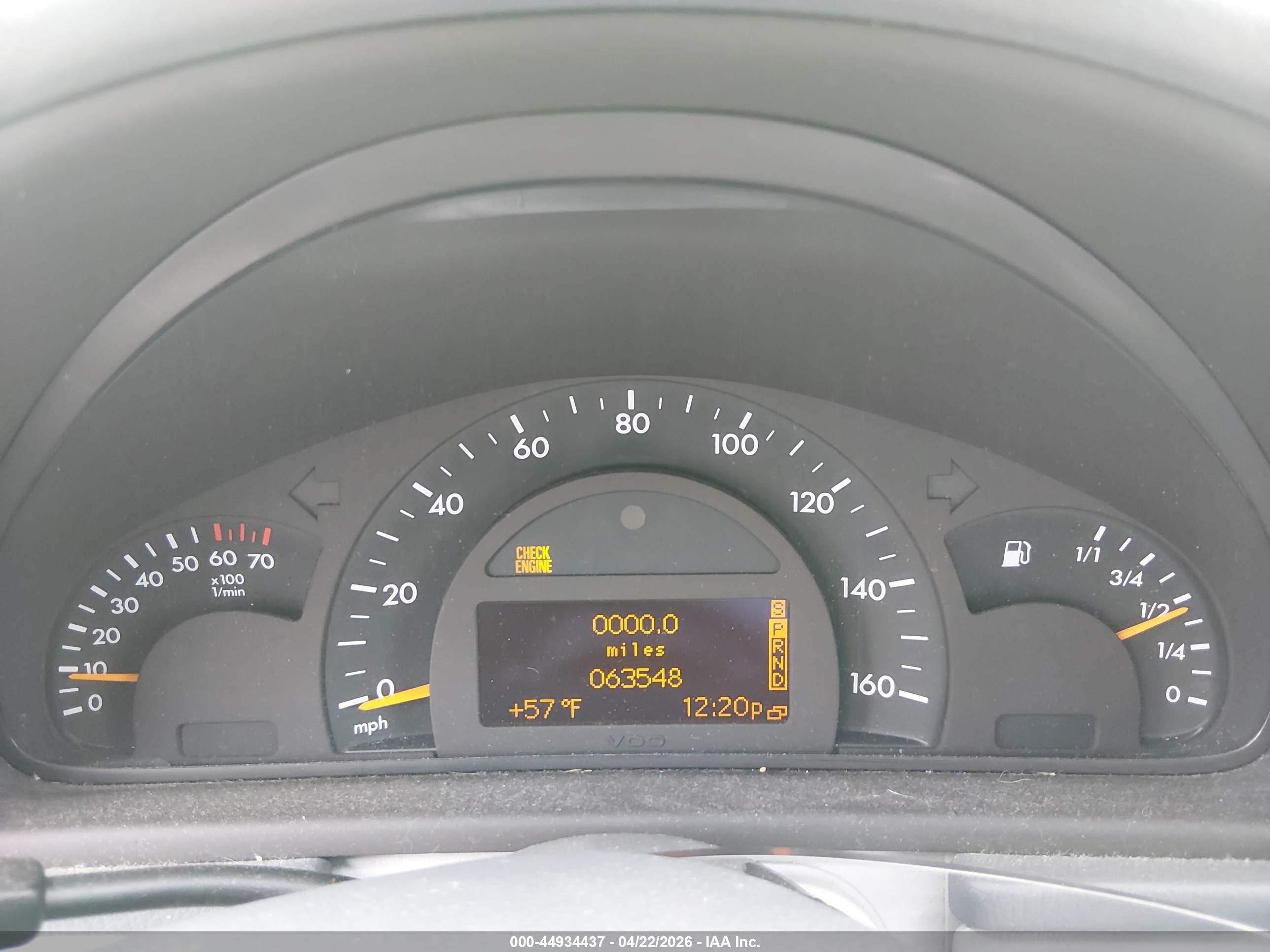 2002 Mercedes-benz C 240 Белый vin: WDBRF61J52E008728