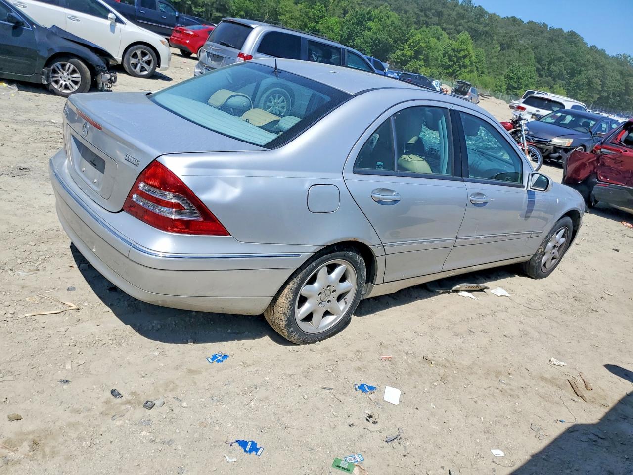 2002 Mercedes-benz C 240 Серебряный vin: WDBRF61J52F166142