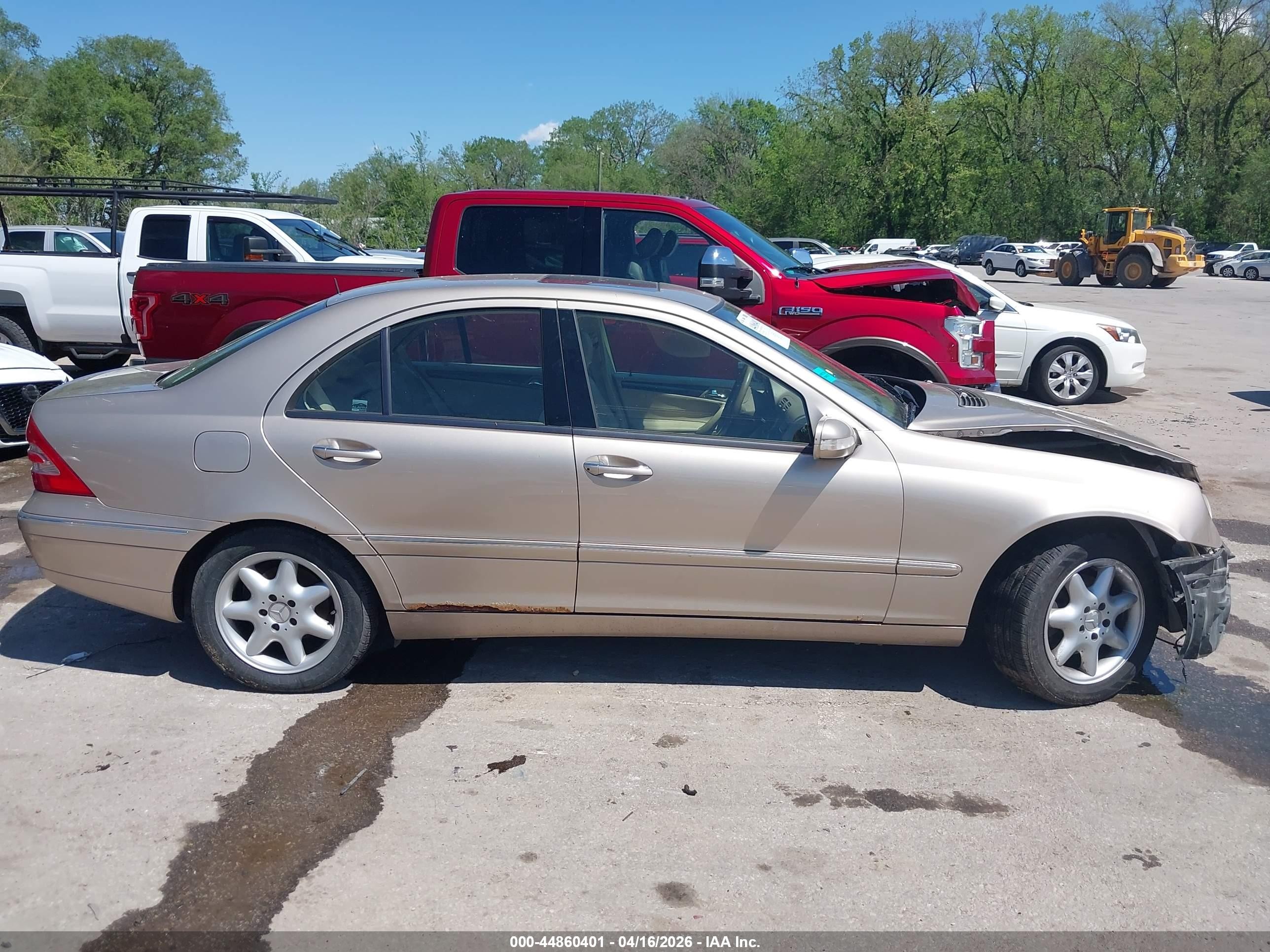 2003 Mercedes-benz C 240   Gold vin: WDBRF61J53F307700