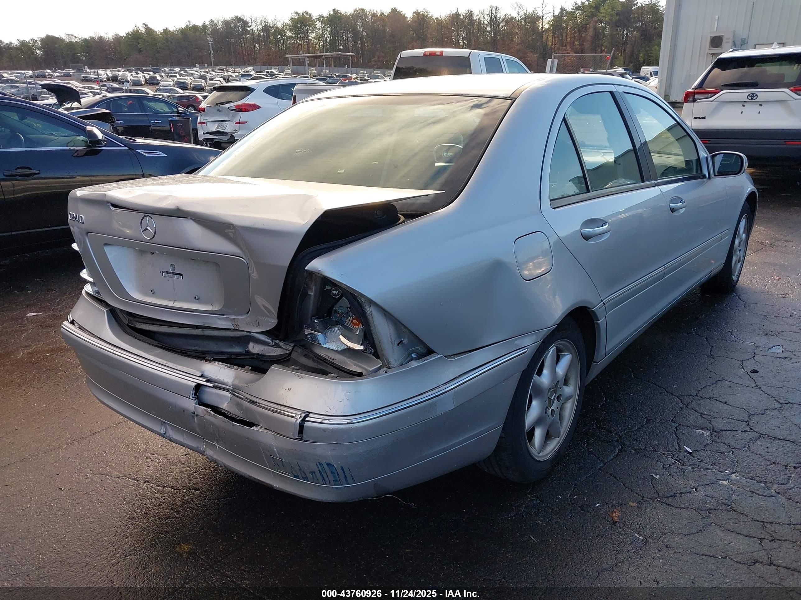 2003 Mercedes-benz C 240   Silver vin: WDBRF61J53F391730
