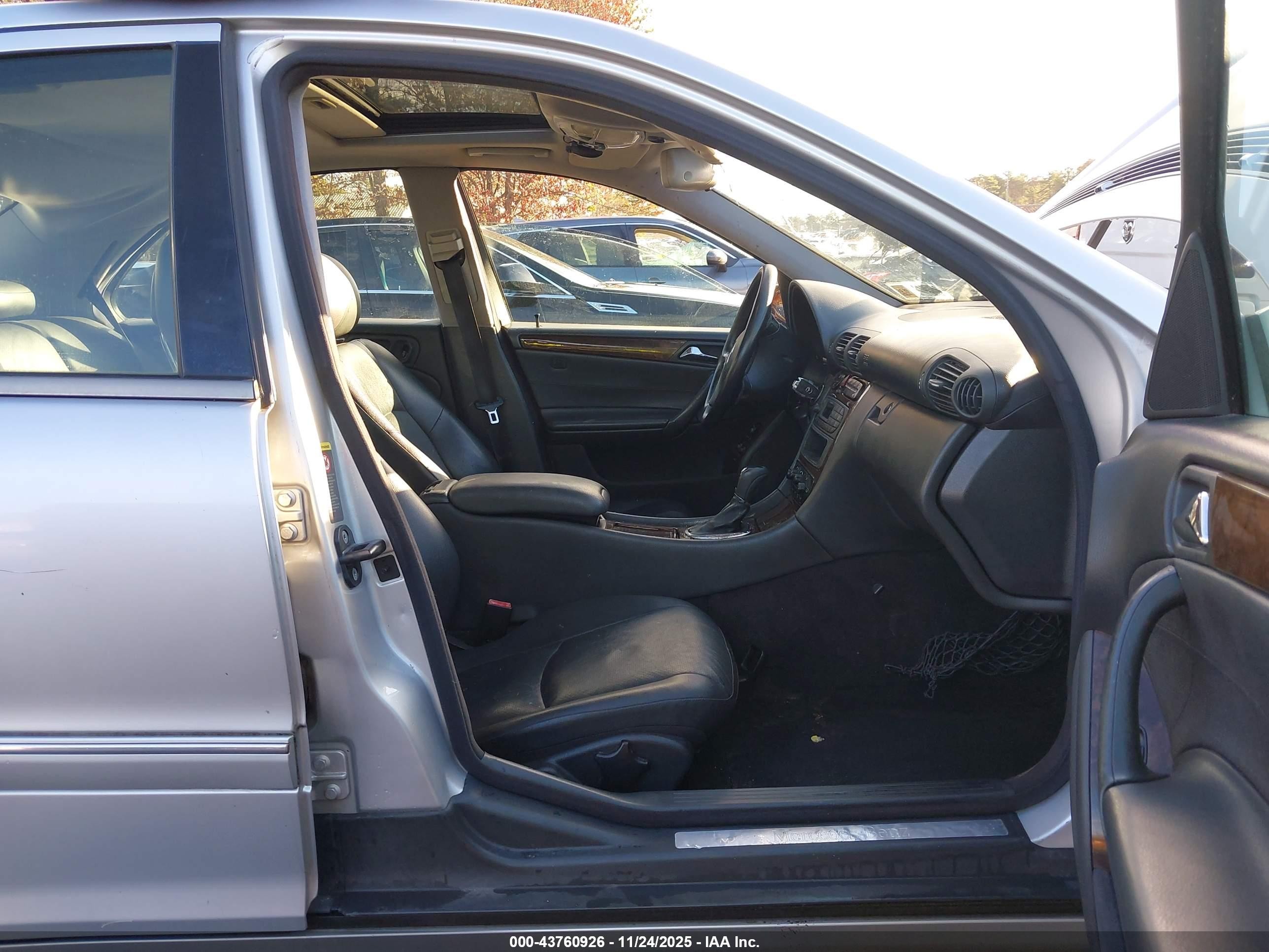 2003 Mercedes-benz C 240   Silver vin: WDBRF61J53F391730