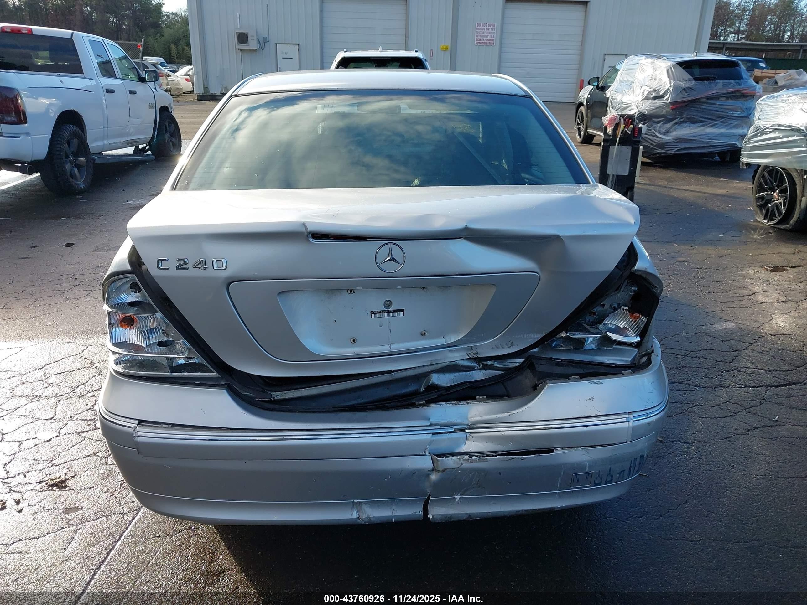 2003 Mercedes-benz C 240   Silver vin: WDBRF61J53F391730