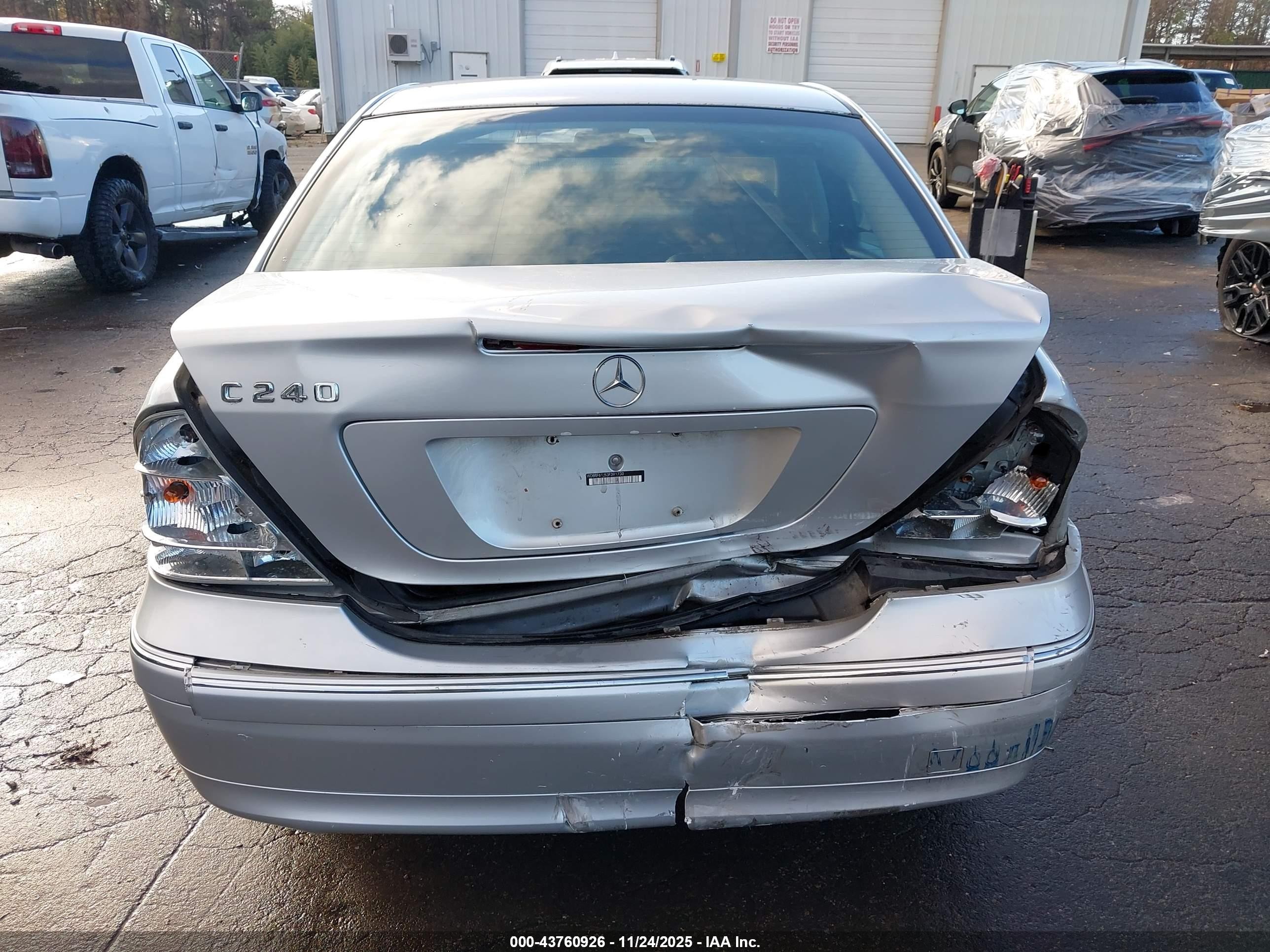 2003 Mercedes-benz C 240   Silver vin: WDBRF61J53F391730