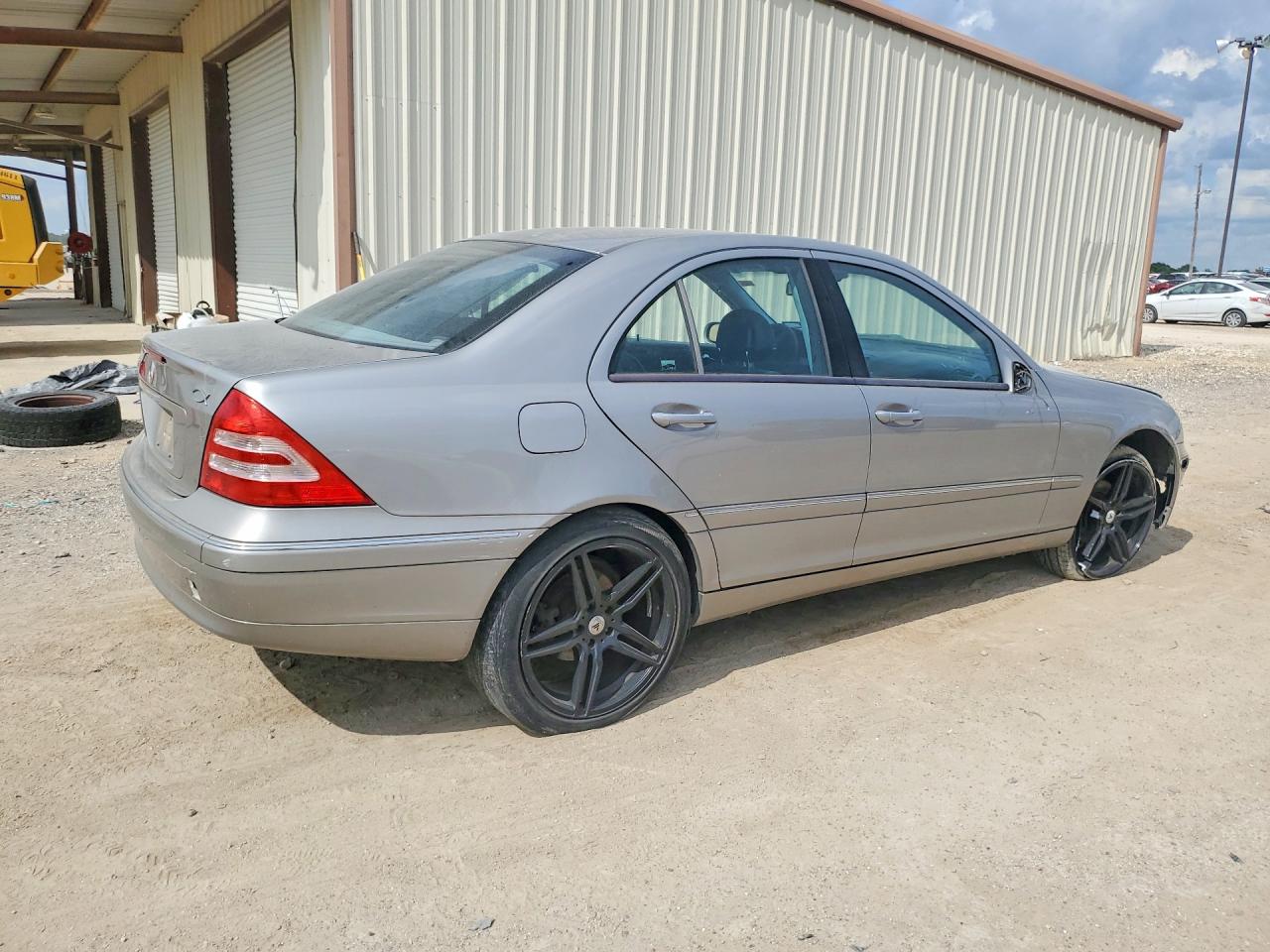 2004 Mercedes-benz C 240 Tan vin: WDBRF61J54A621460