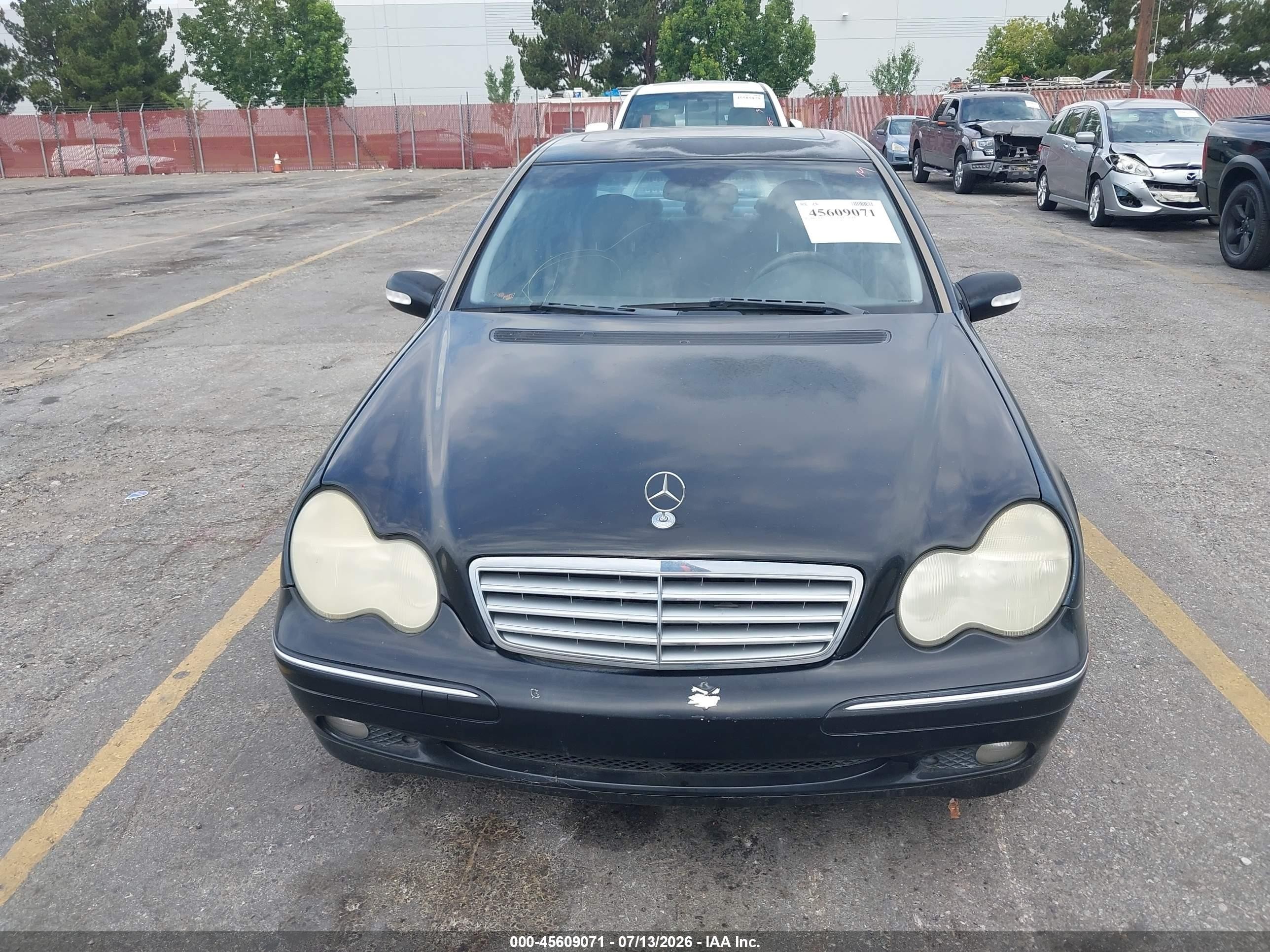 2004 Mercedes-benz C 240 Black vin: WDBRF61J54F552370