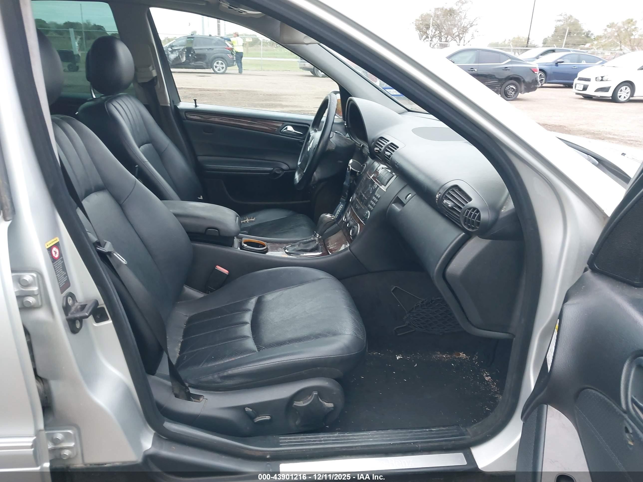 2005 Mercedes-benz C 240 Luxury Silver vin: WDBRF61J55A675892