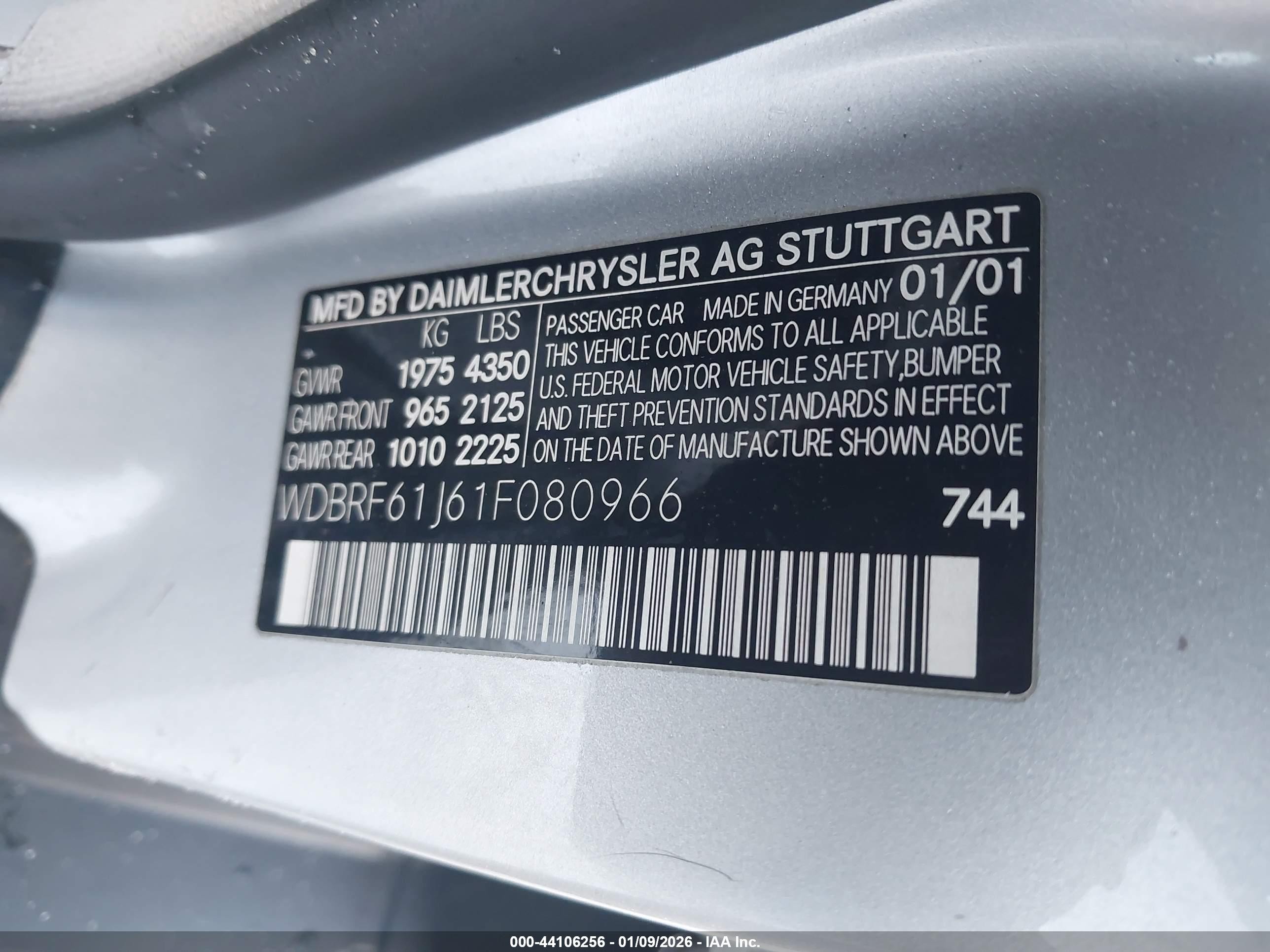 2001 Mercedes-benz C 240   Silver vin: WDBRF61J61F080966