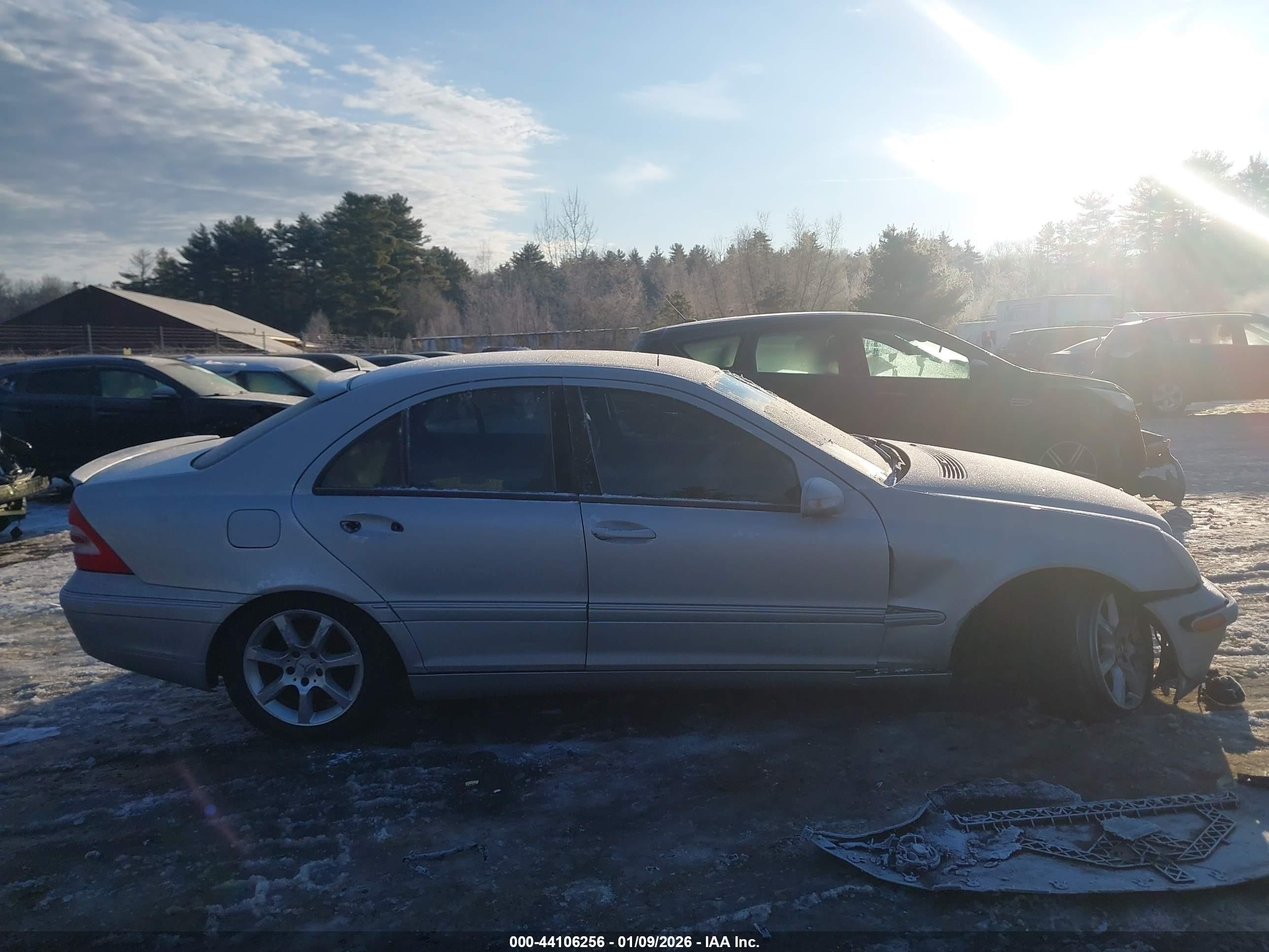 2001 Mercedes-benz C 240   Silver vin: WDBRF61J61F080966
