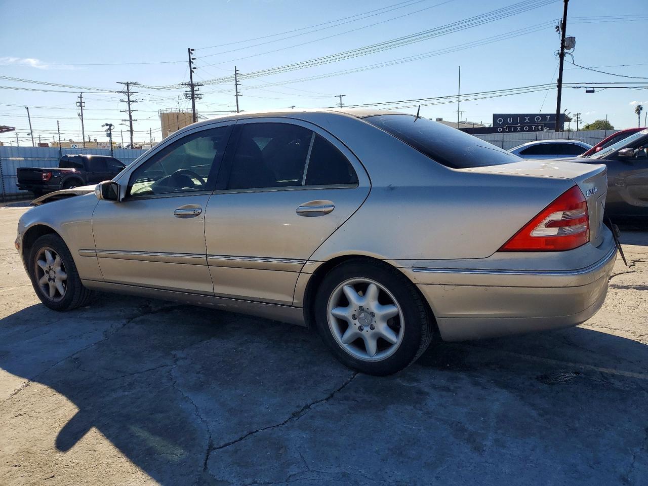 2001 Mercedes-benz C 240 Gold vin: WDBRF61J61F089747