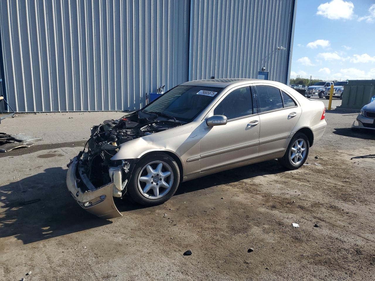 2002 Mercedes-benz C 240 Tan vin: WDBRF61J62E005384