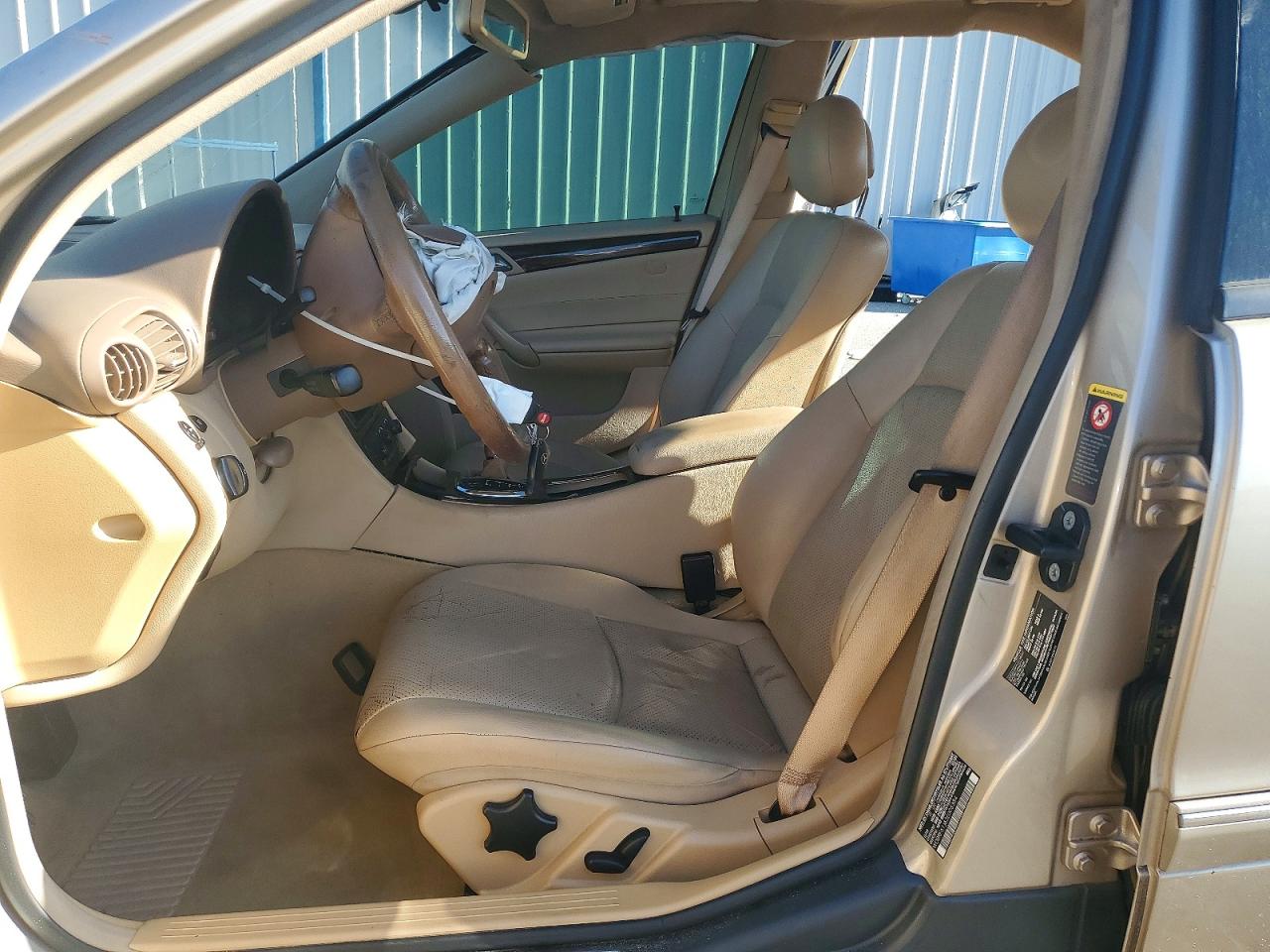 2002 Mercedes-benz C 240 Tan vin: WDBRF61J62E005384