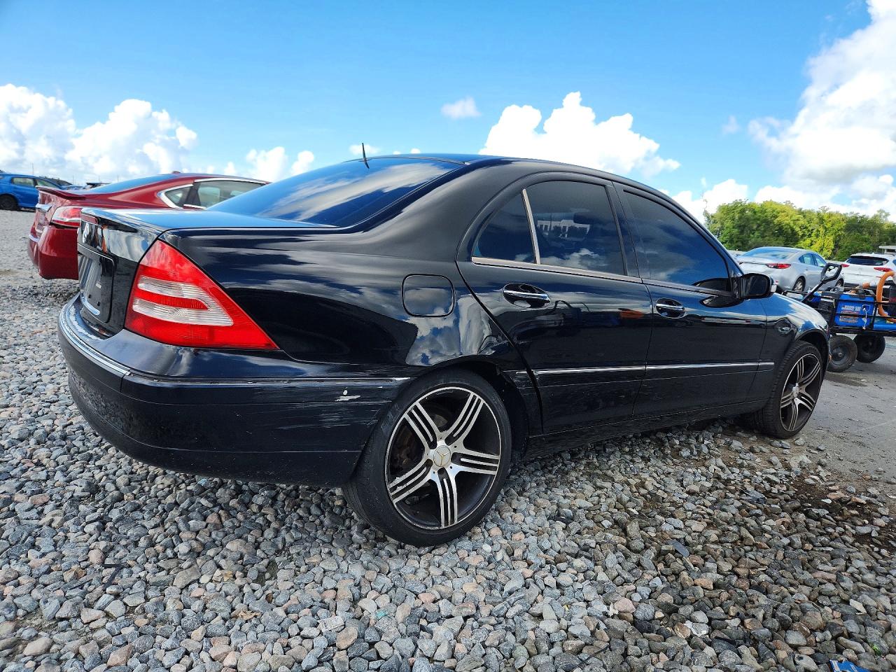 2002 Mercedes-benz C 240 Черный vin: WDBRF61J62F191311