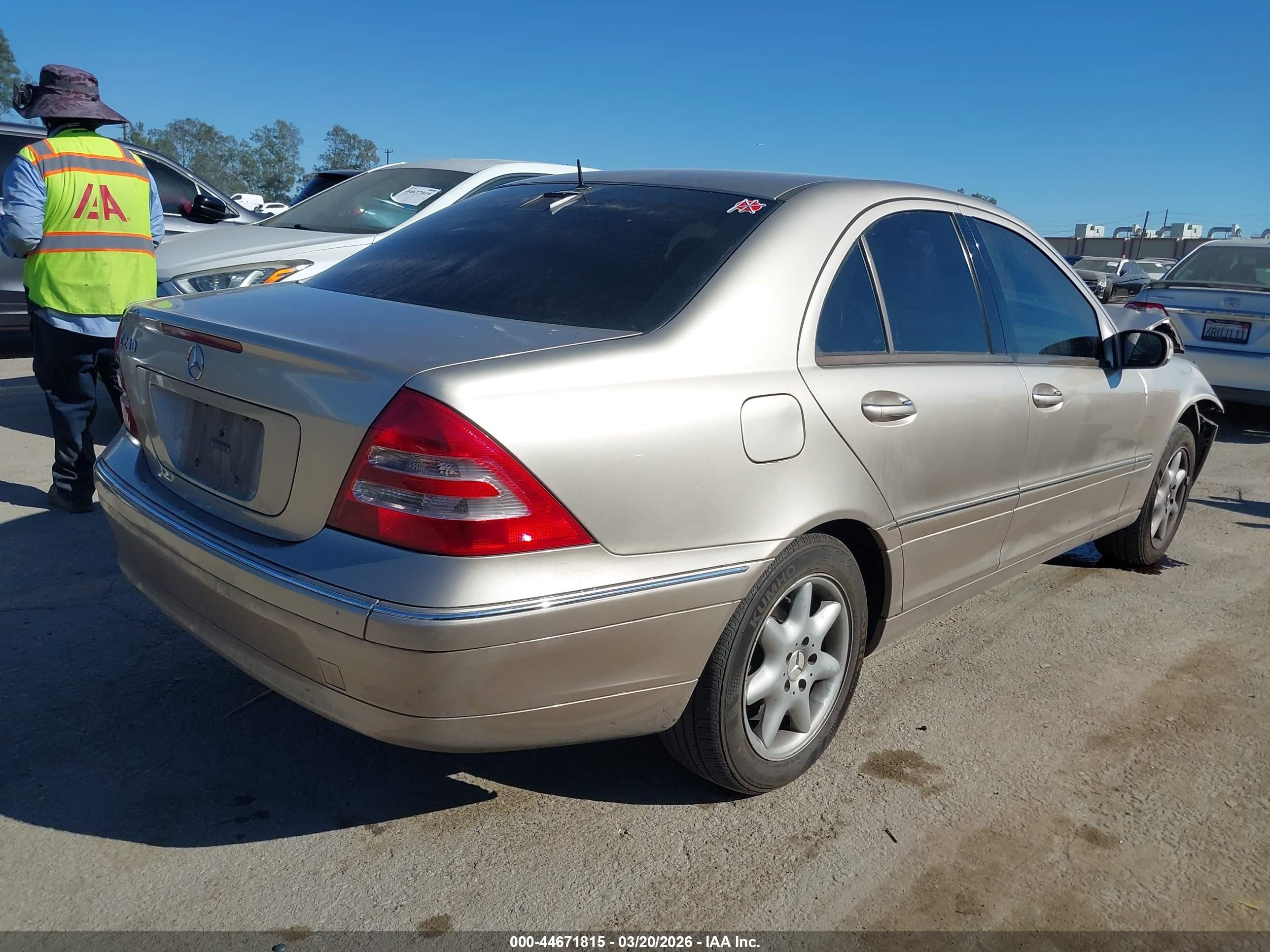 2002 Mercedes-benz C 240   Tan vin: WDBRF61J62F287178