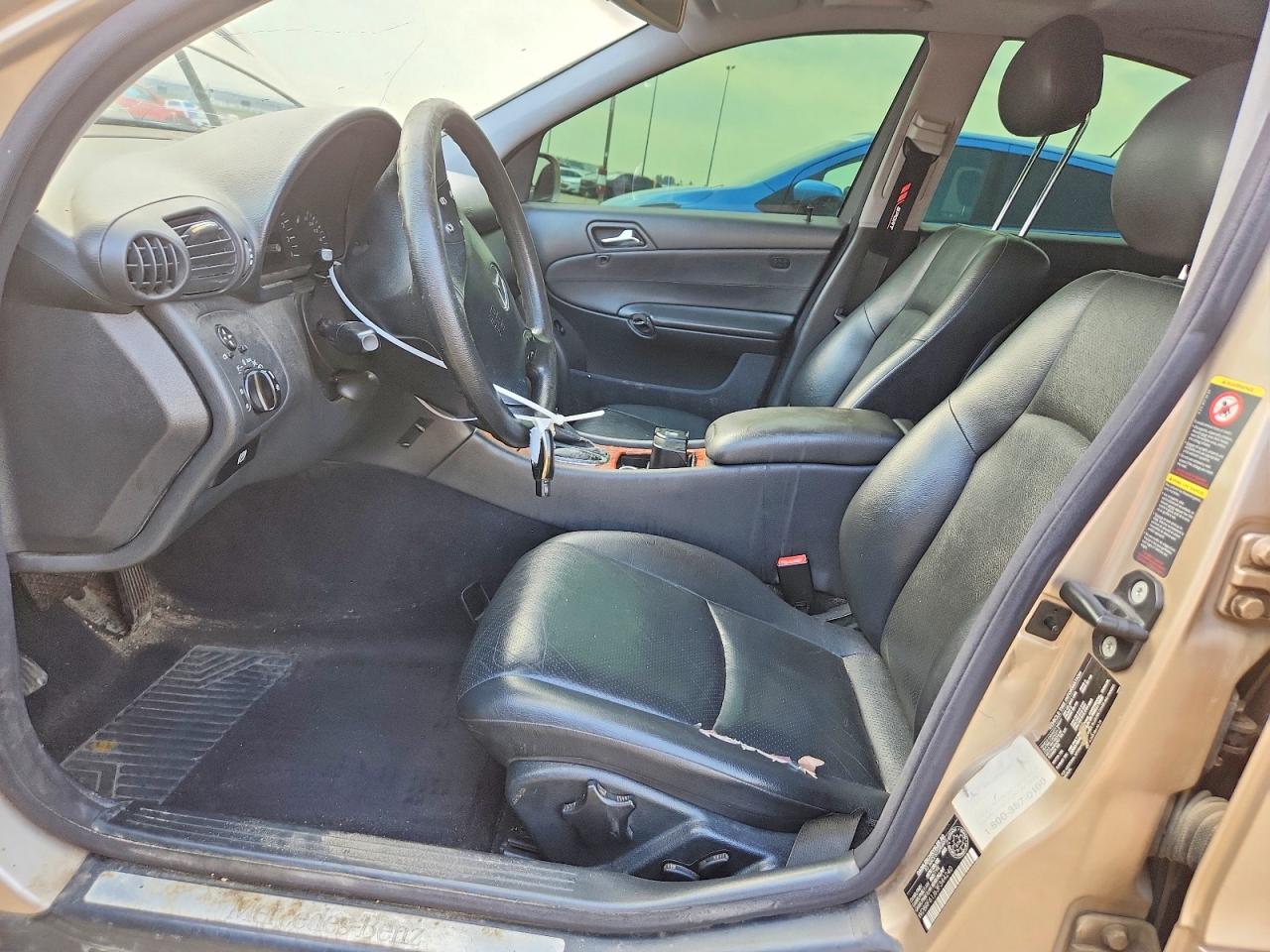 2003 Mercedes-benz C 240 Gold vin: WDBRF61J63F344240