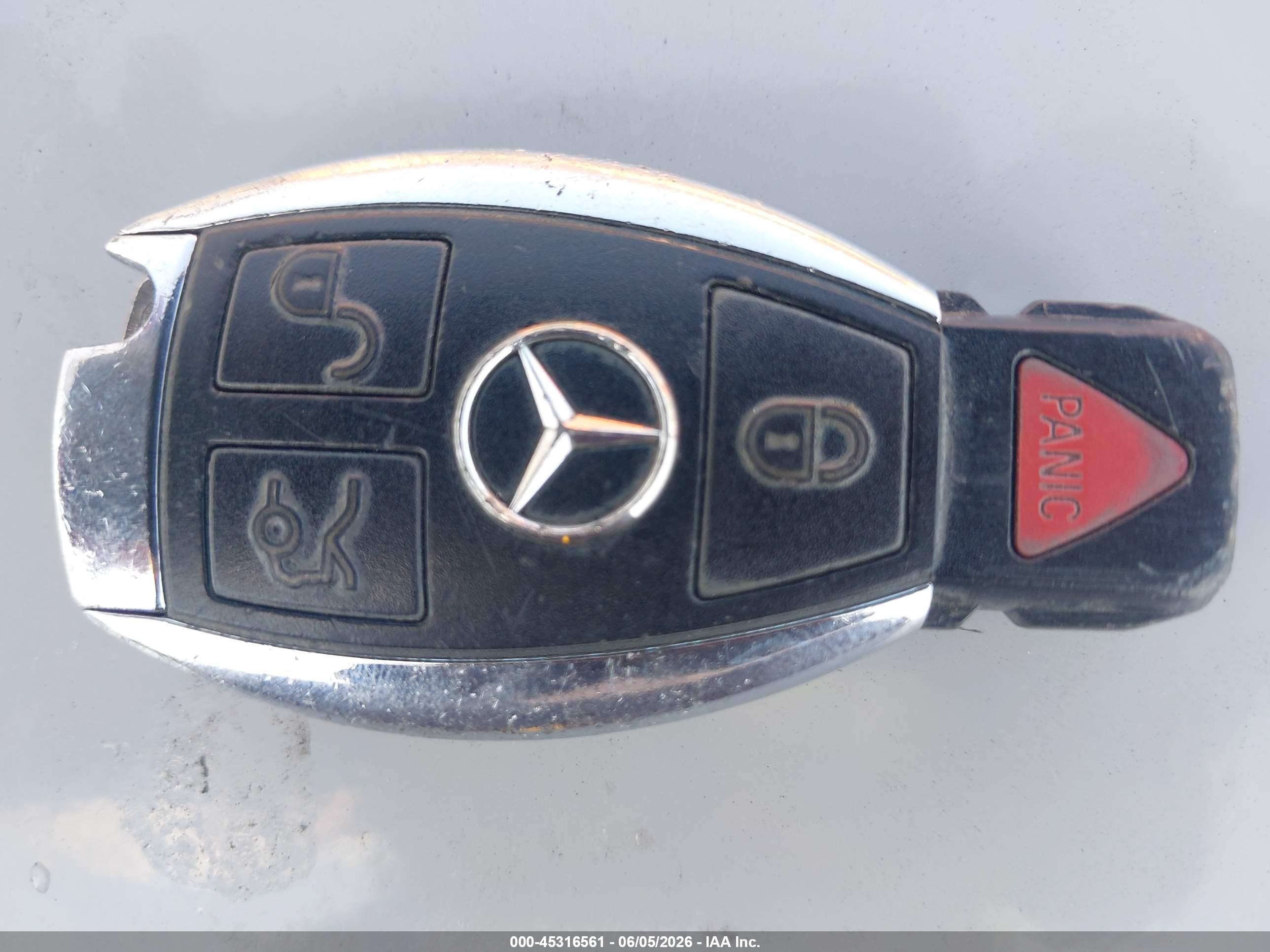 2003 Mercedes-benz C 240   Black vin: WDBRF61J63F392689