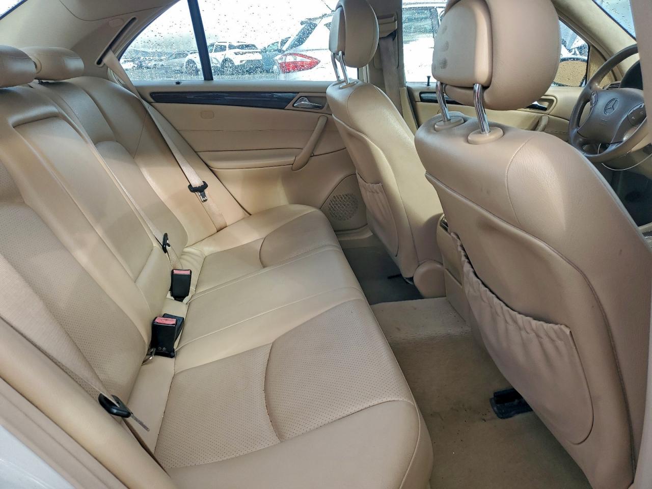 2004 Mercedes-benz C 240 Белый vin: WDBRF61J64E015545