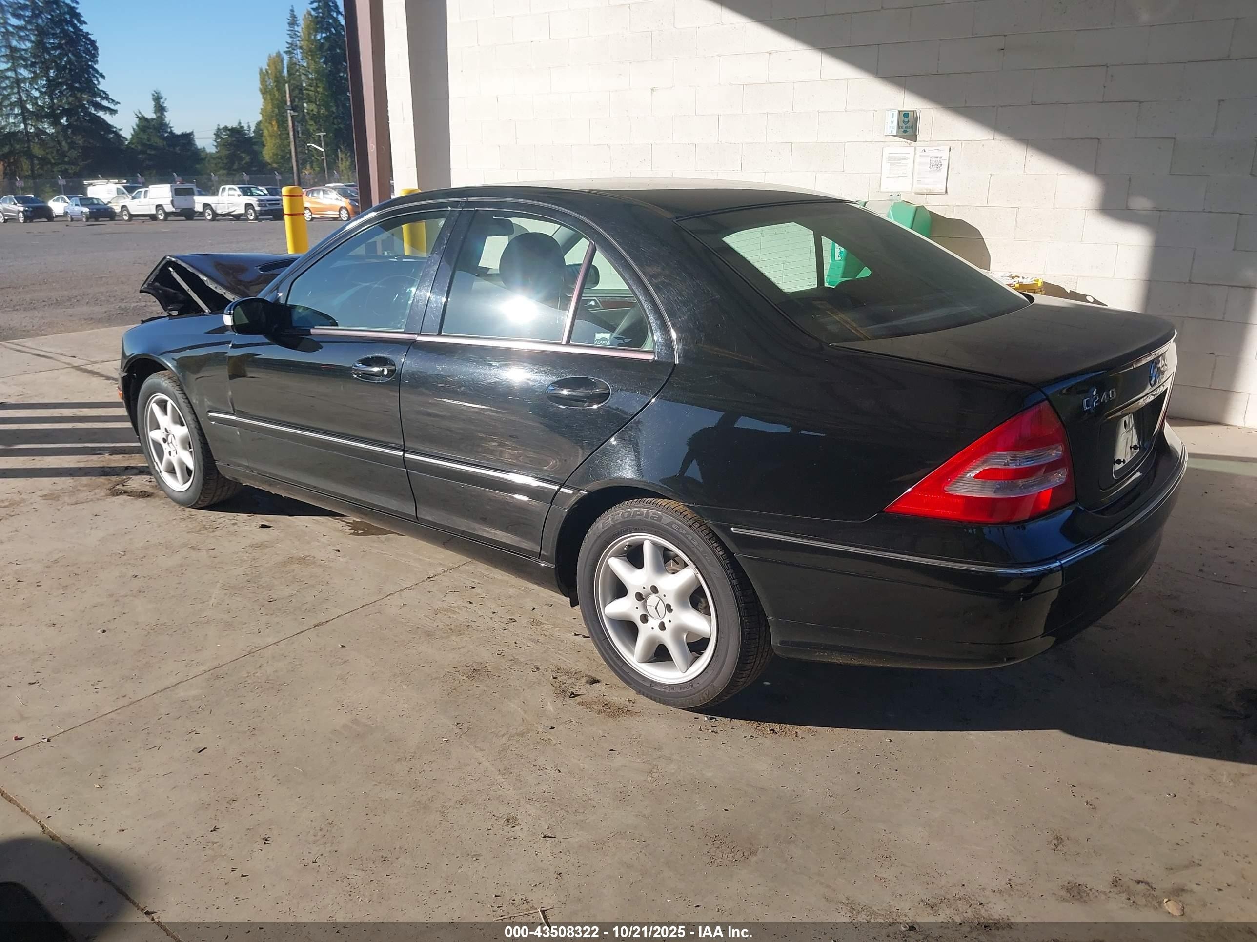 2004 Mercedes-benz C 240   Black vin: WDBRF61J64F477050