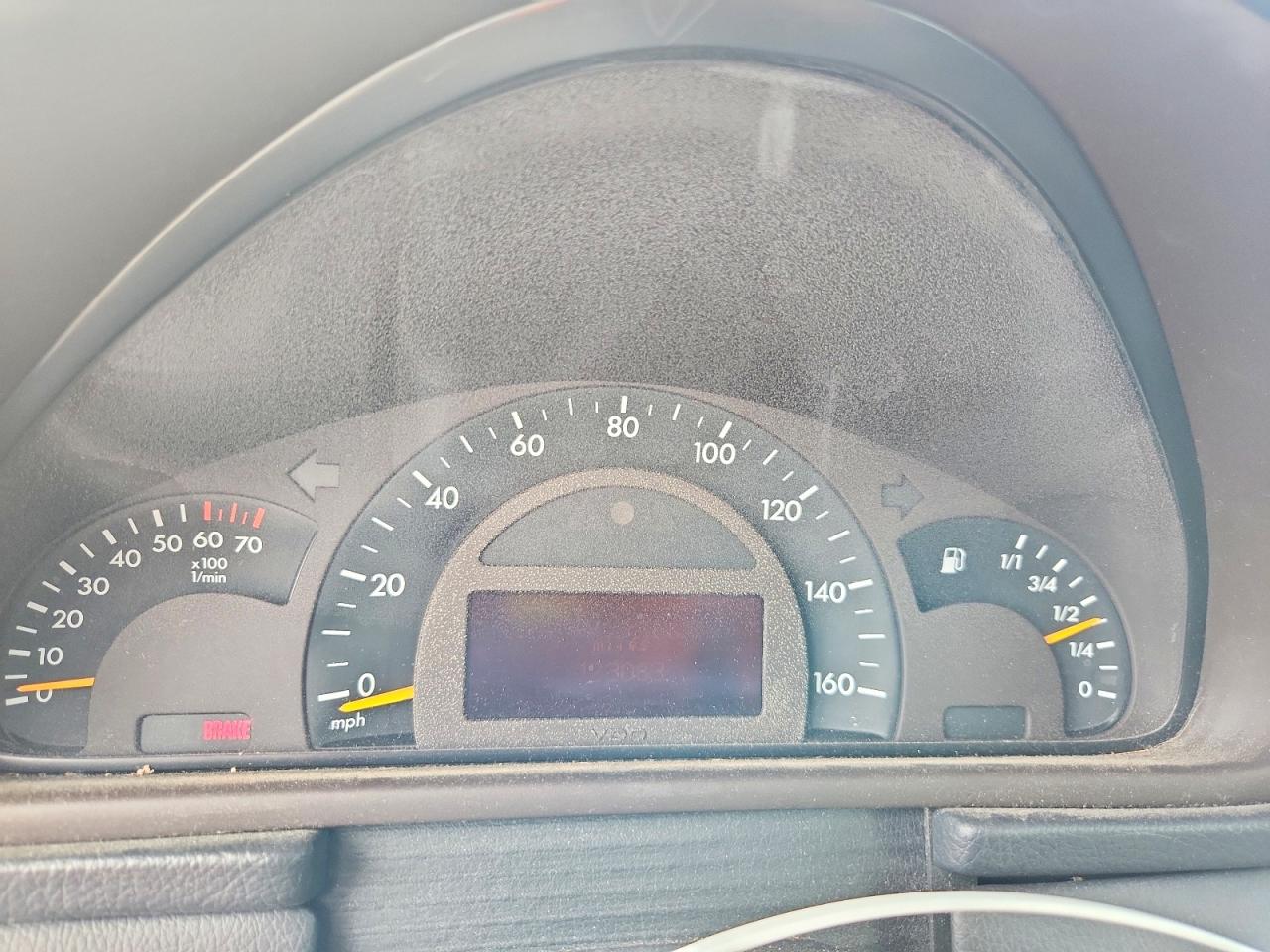2001 Mercedes-benz C 240 Silver vin: WDBRF61J71F077123