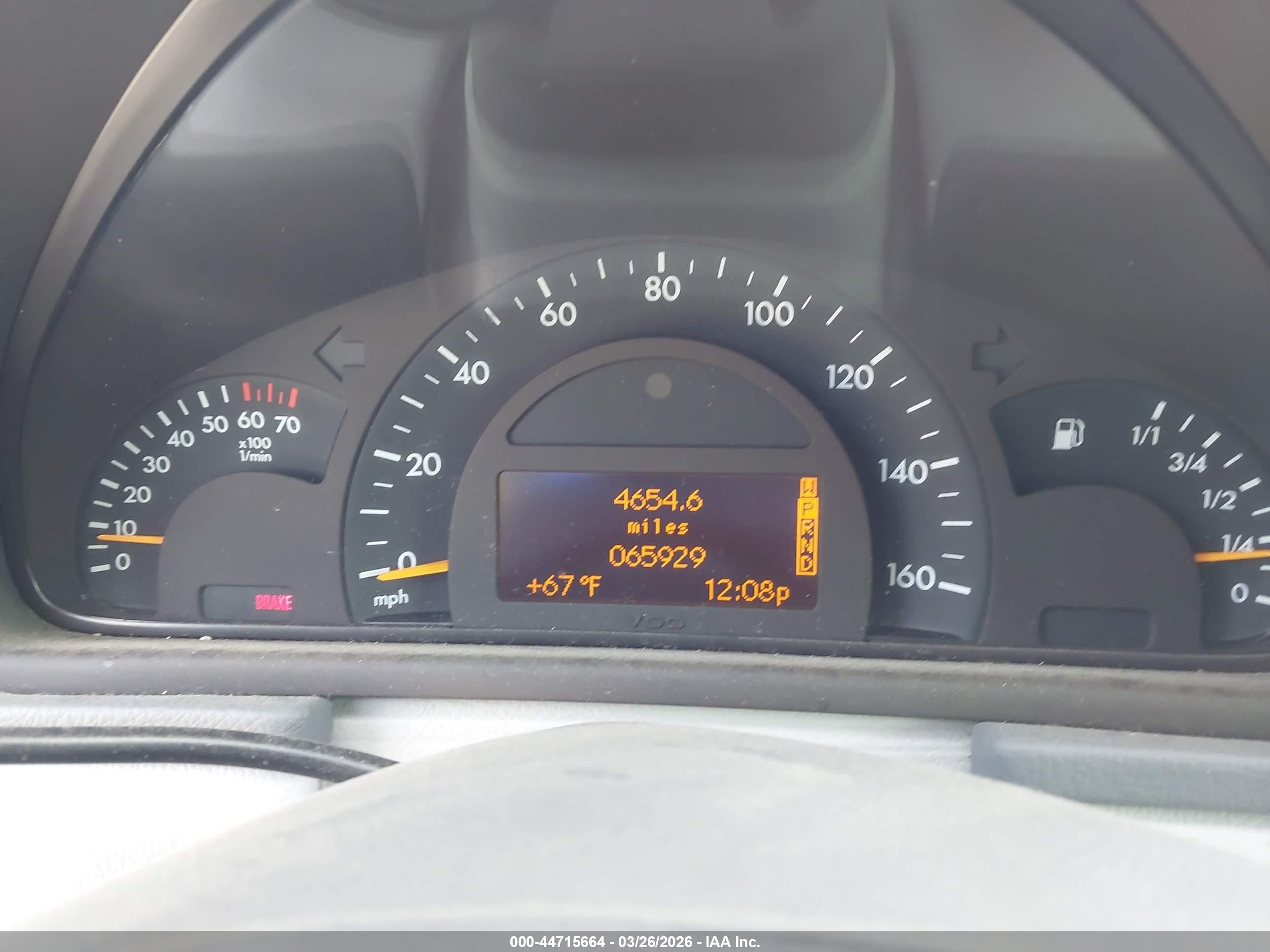 2003 Mercedes-benz C 240   Champagne vin: WDBRF61J73A423364