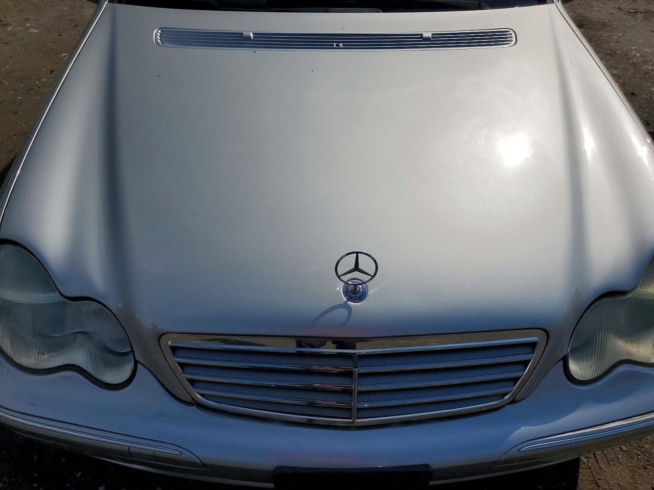 2003 Mercedes-benz C 240 Silver vin: WDBRF61J73E014029