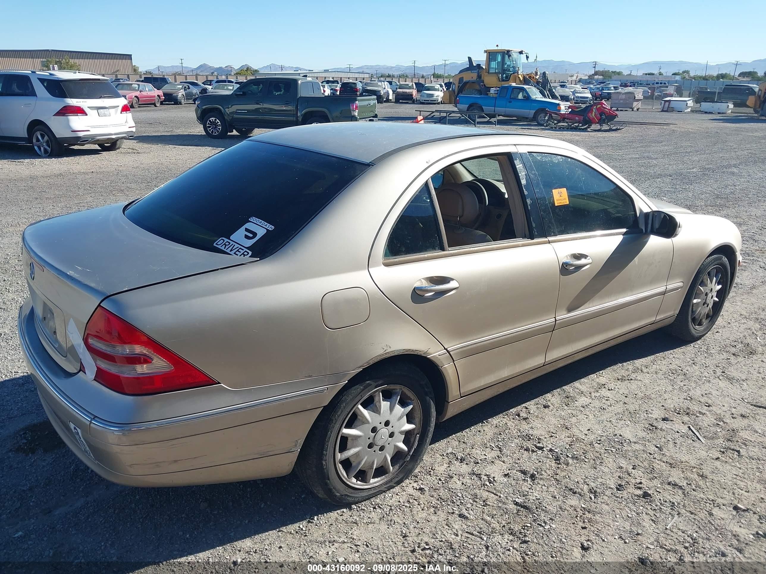 2003 Mercedes-benz C 240   Gold vin: WDBRF61J73E014161