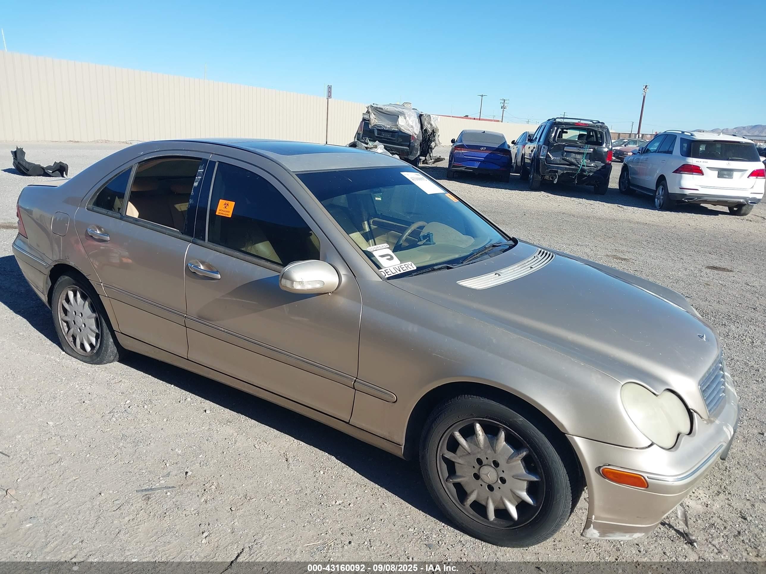 2003 Mercedes-benz C 240   Gold vin: WDBRF61J73E014161
