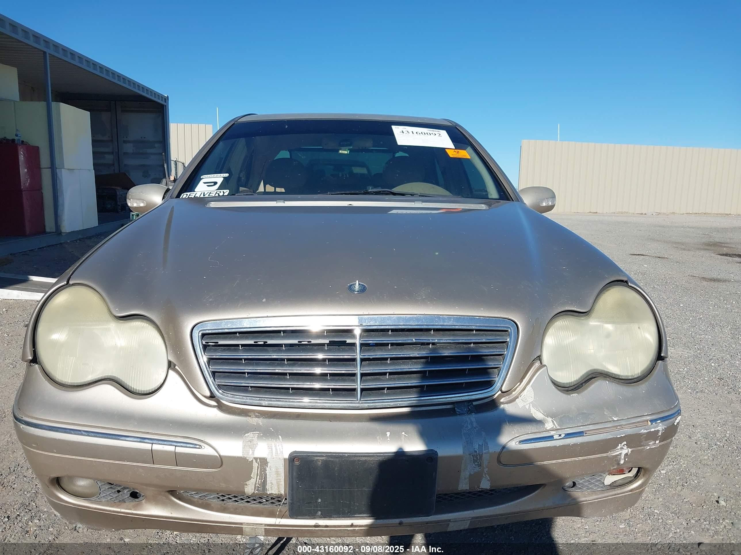 2003 Mercedes-benz C 240   Gold vin: WDBRF61J73E014161
