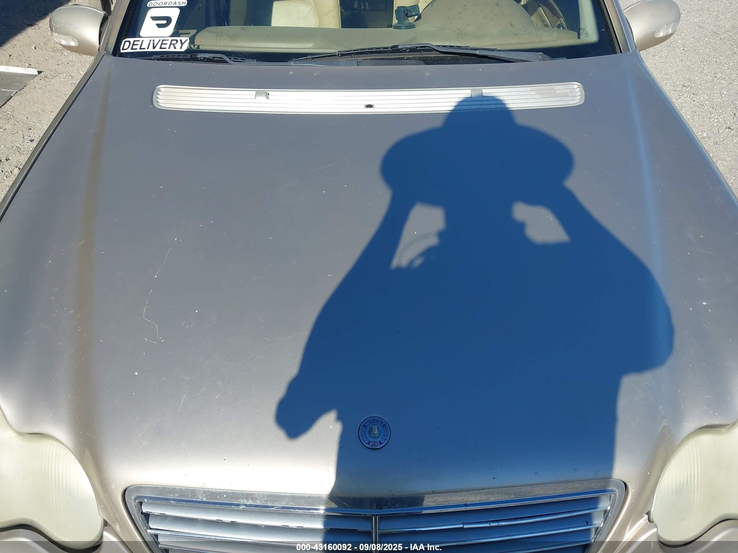 2003 Mercedes-benz C 240   Gold vin: WDBRF61J73E014161