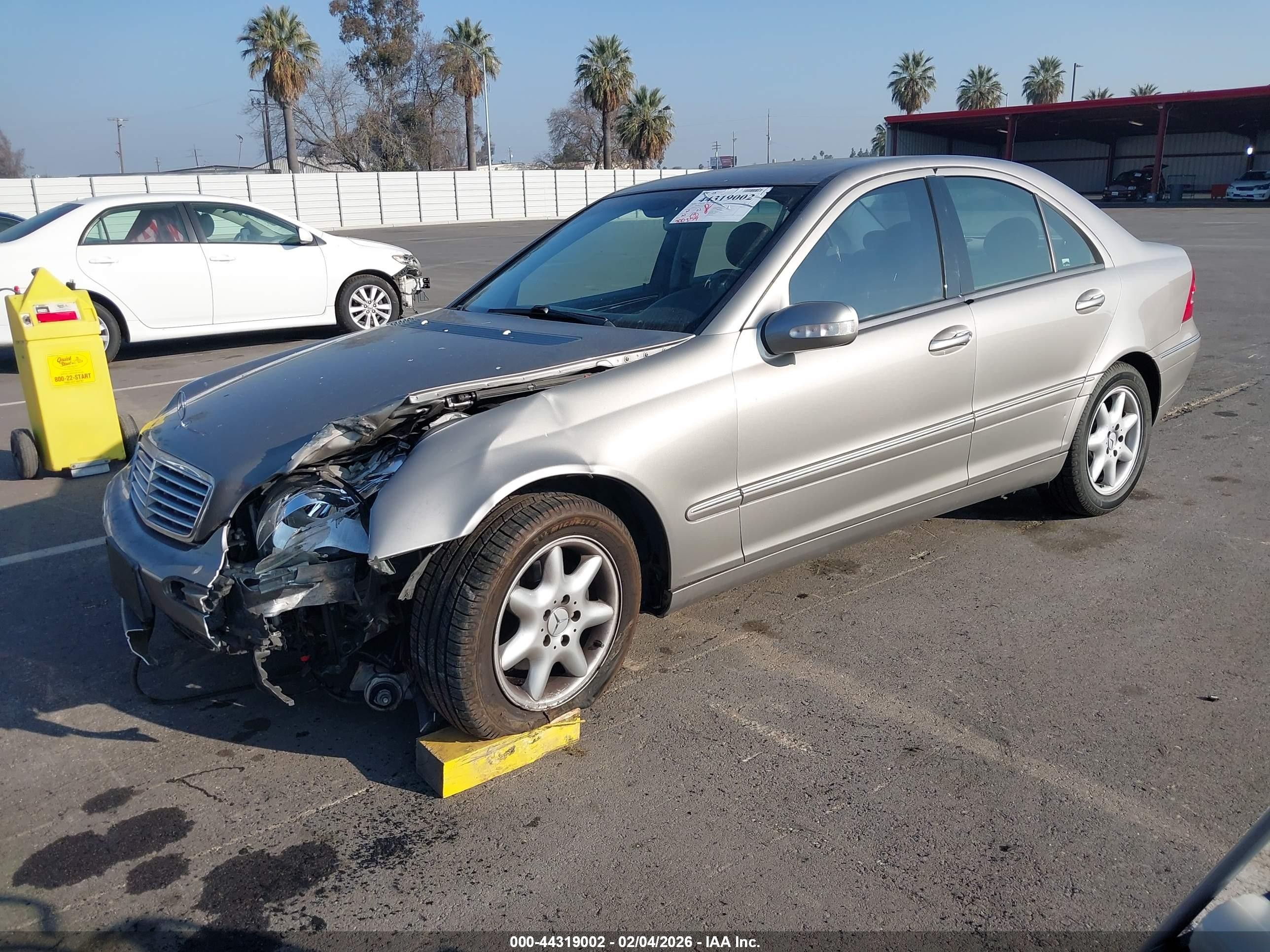 2003 Mercedes-benz C 240   Silver vin: WDBRF61J73F436148