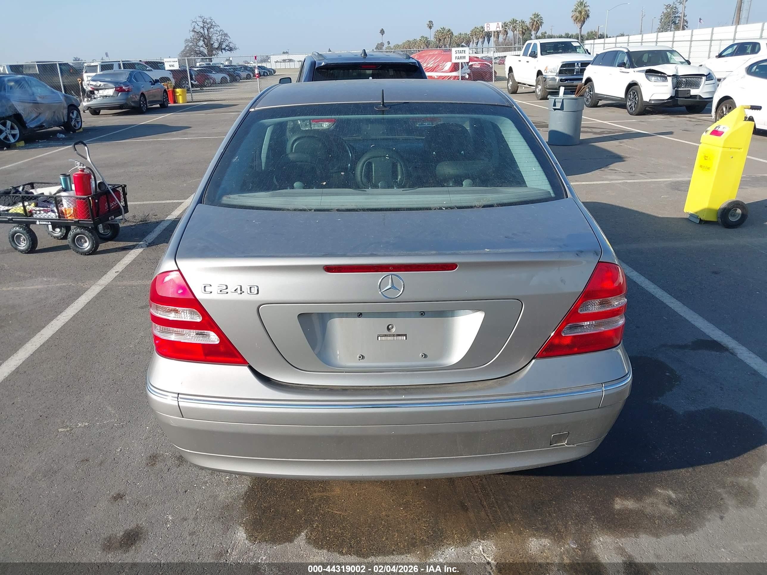 2003 Mercedes-benz C 240   Silver vin: WDBRF61J73F436148