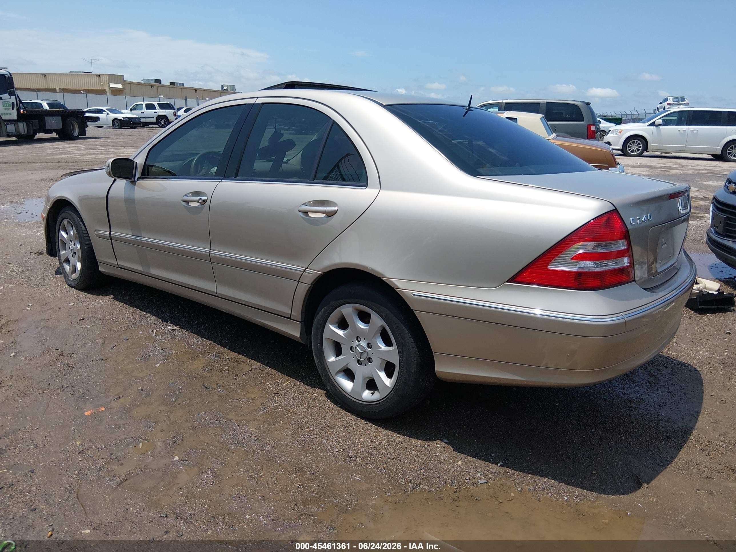 2005 Mercedes-benz C 240 Luxury Champagne vin: WDBRF61J75F679154