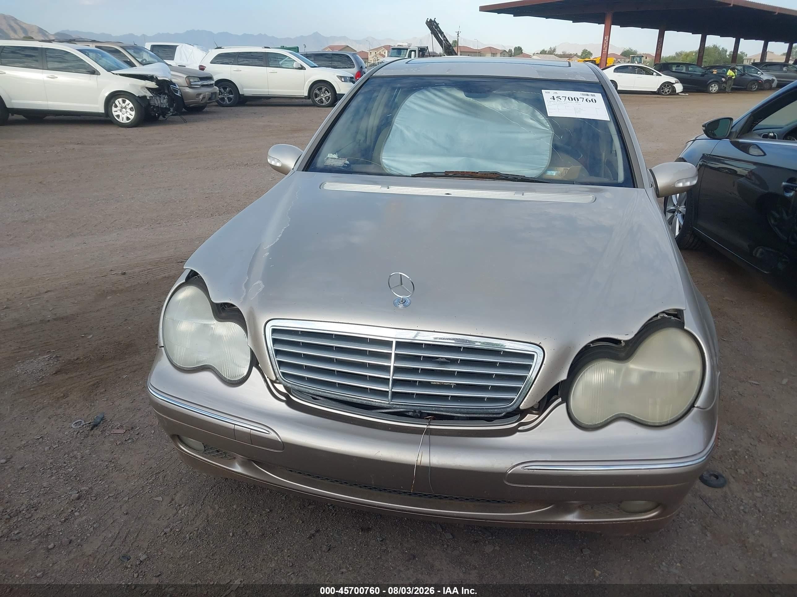 2001 Mercedes-benz C 240   Cream vin: WDBRF61J81F055793