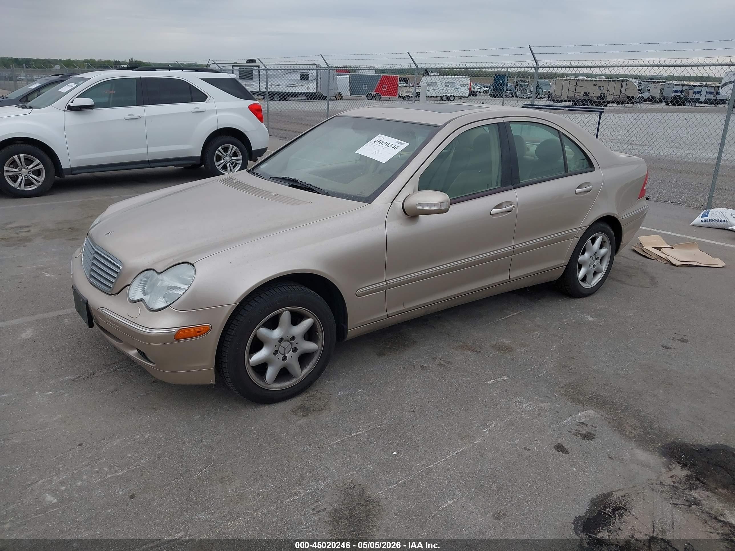 2002 Mercedes-benz C 240   Tan vin: WDBRF61J82F181301