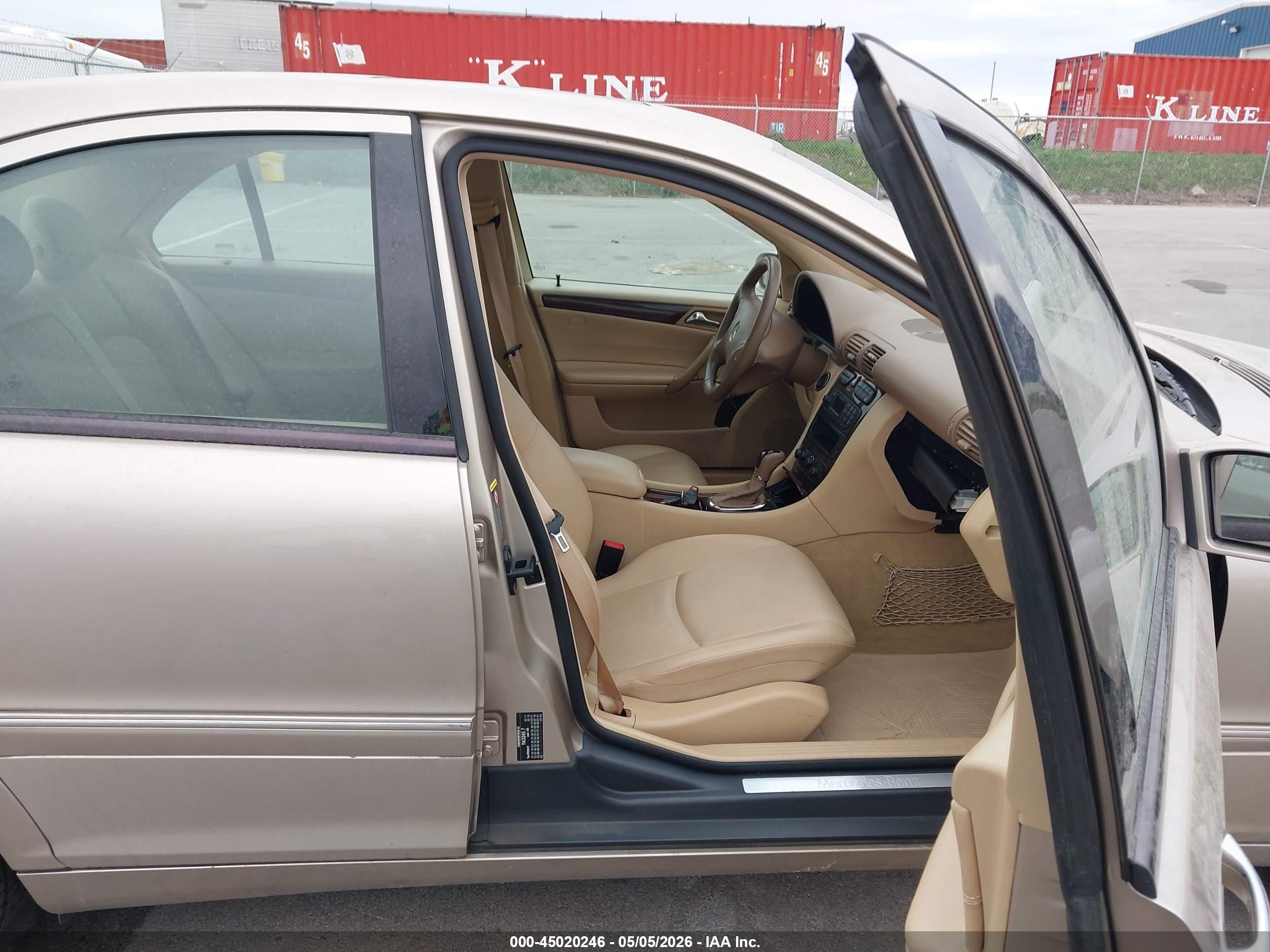 2002 Mercedes-benz C 240   Tan vin: WDBRF61J82F181301