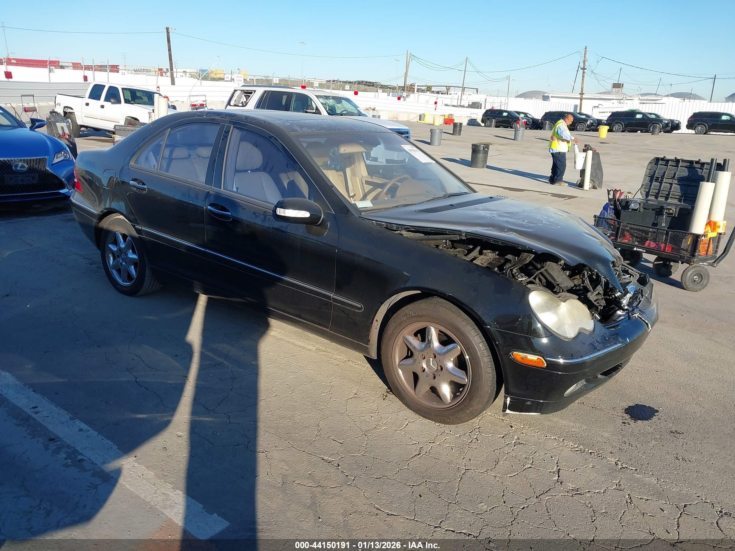 2004 Mercedes-benz C 240   Black vin: WDBRF61J84E016664