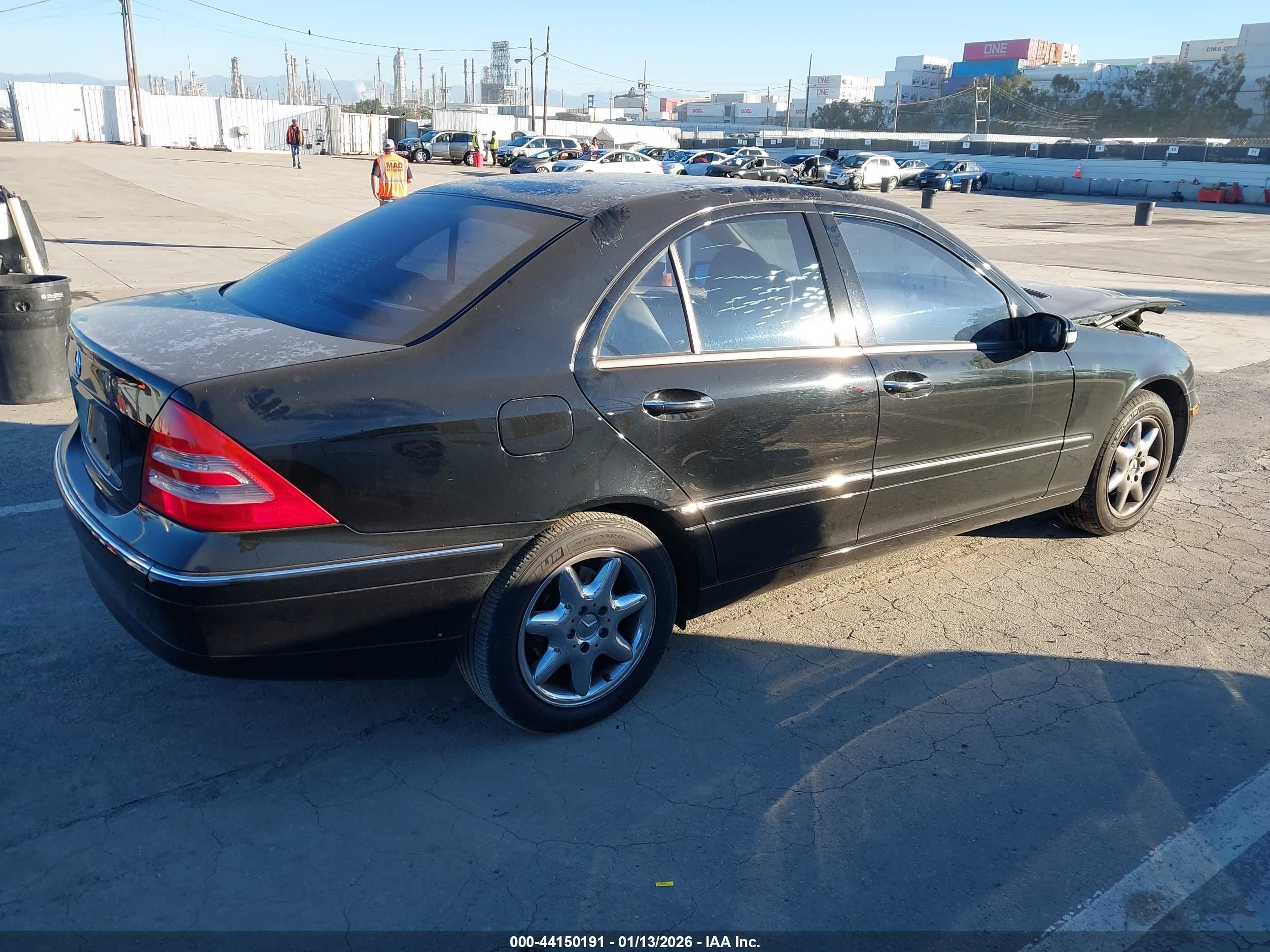 2004 Mercedes-benz C 240   Black vin: WDBRF61J84E016664