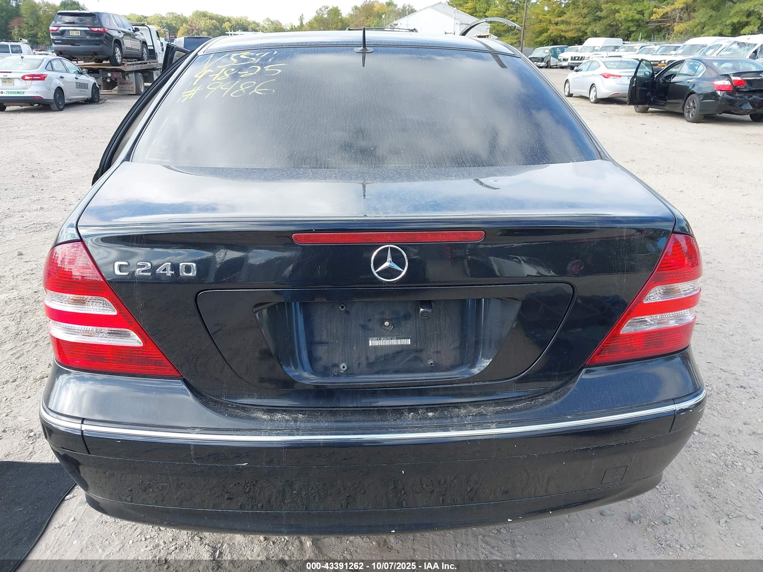2005 Mercedes-benz C 240 Luxury Black vin: WDBRF61J85A787120