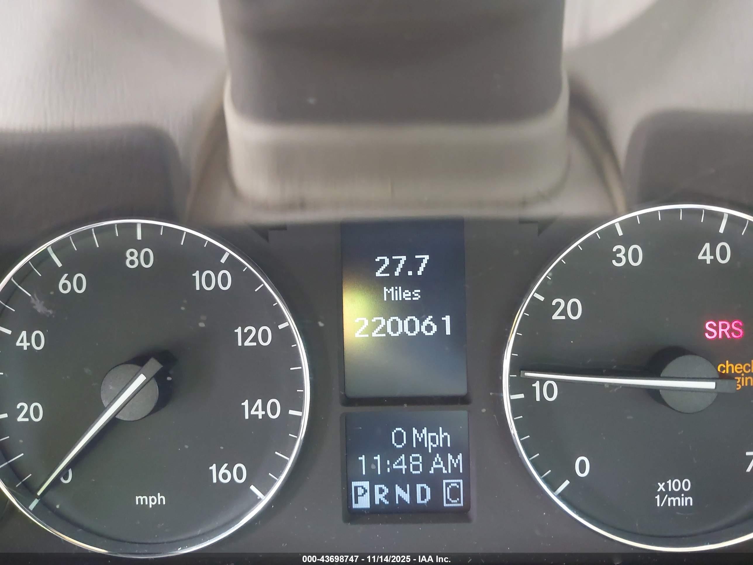 2005 Mercedes-benz C 240 Luxury White vin: WDBRF61J85F576261