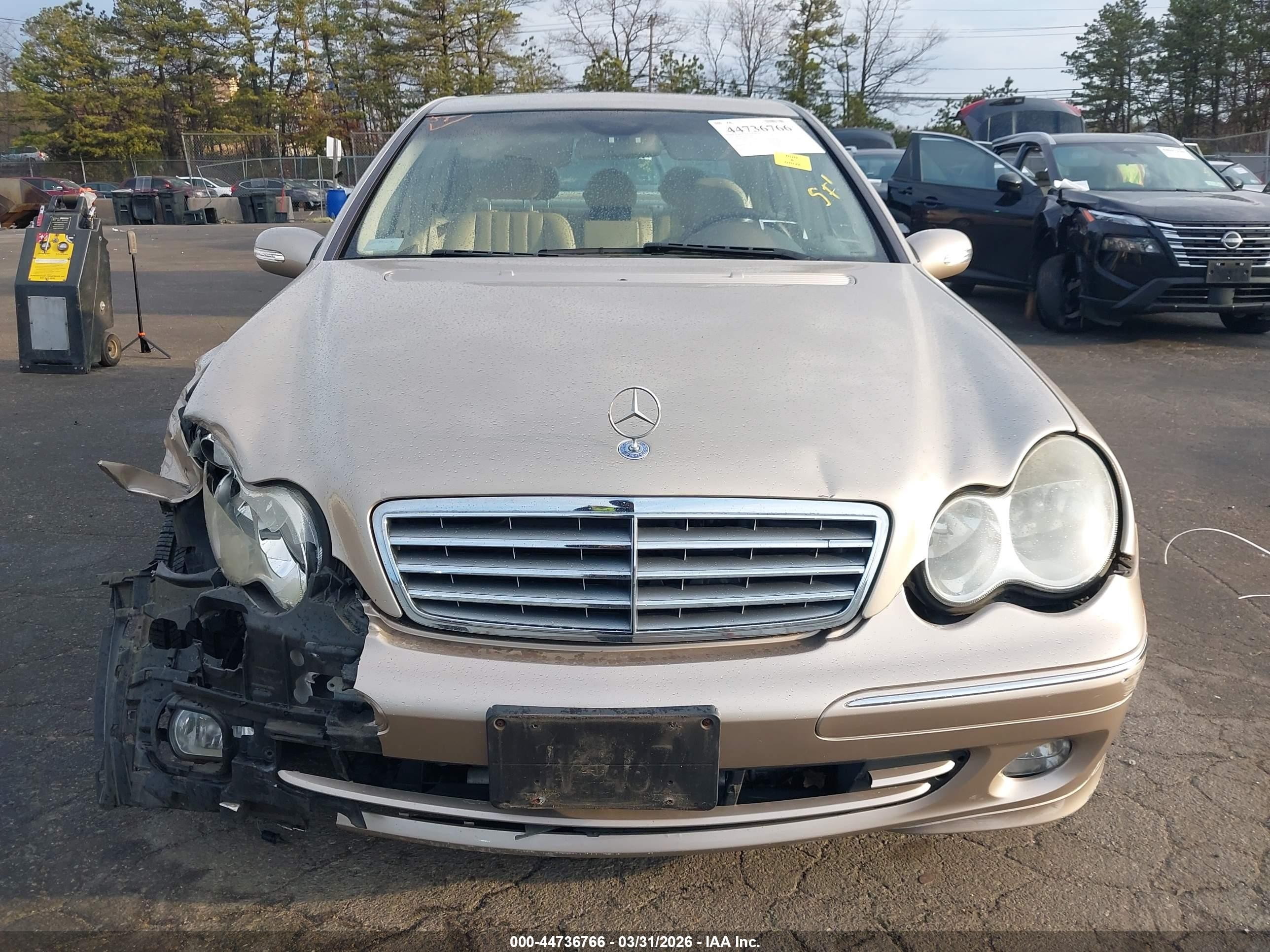 2005 Mercedes-benz C 240 Luxury Beige vin: WDBRF61J85F617469