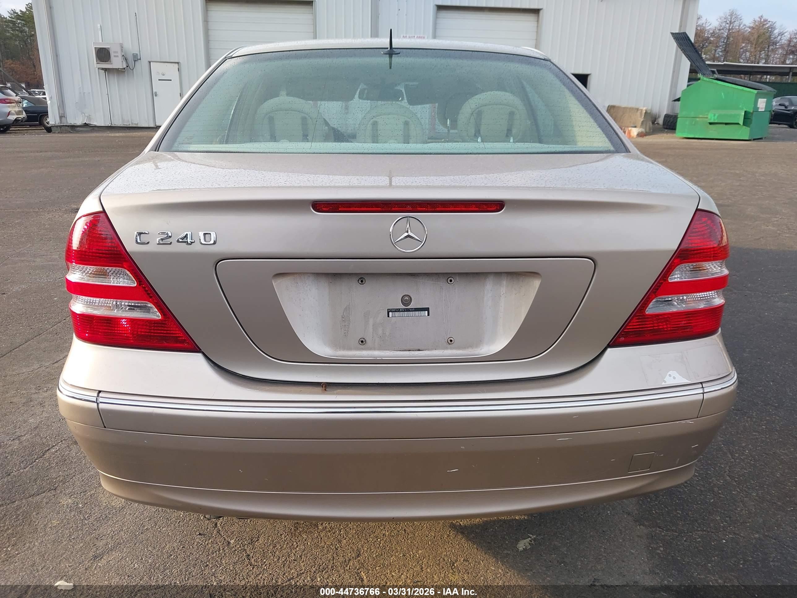 2005 Mercedes-benz C 240 Luxury Beige vin: WDBRF61J85F617469
