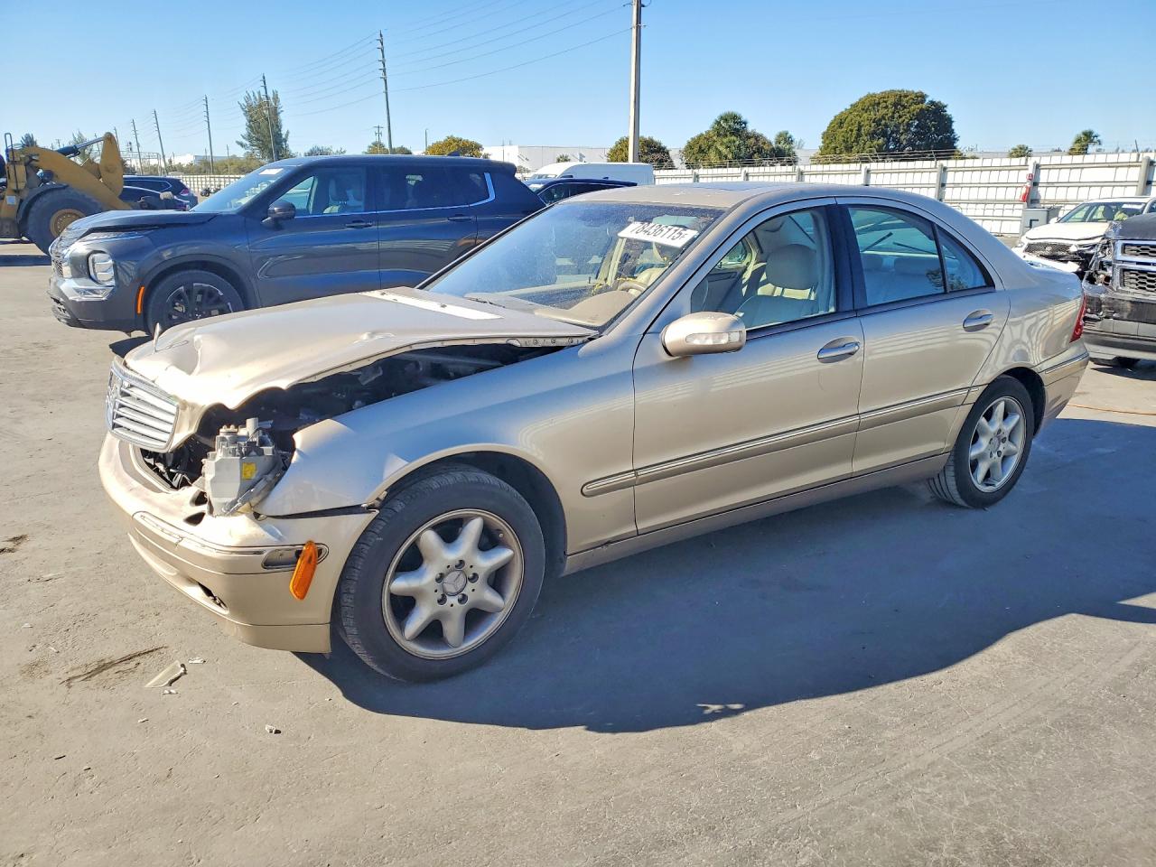 2001 Mercedes-benz C 240 Beige vin: WDBRF61J91F017943