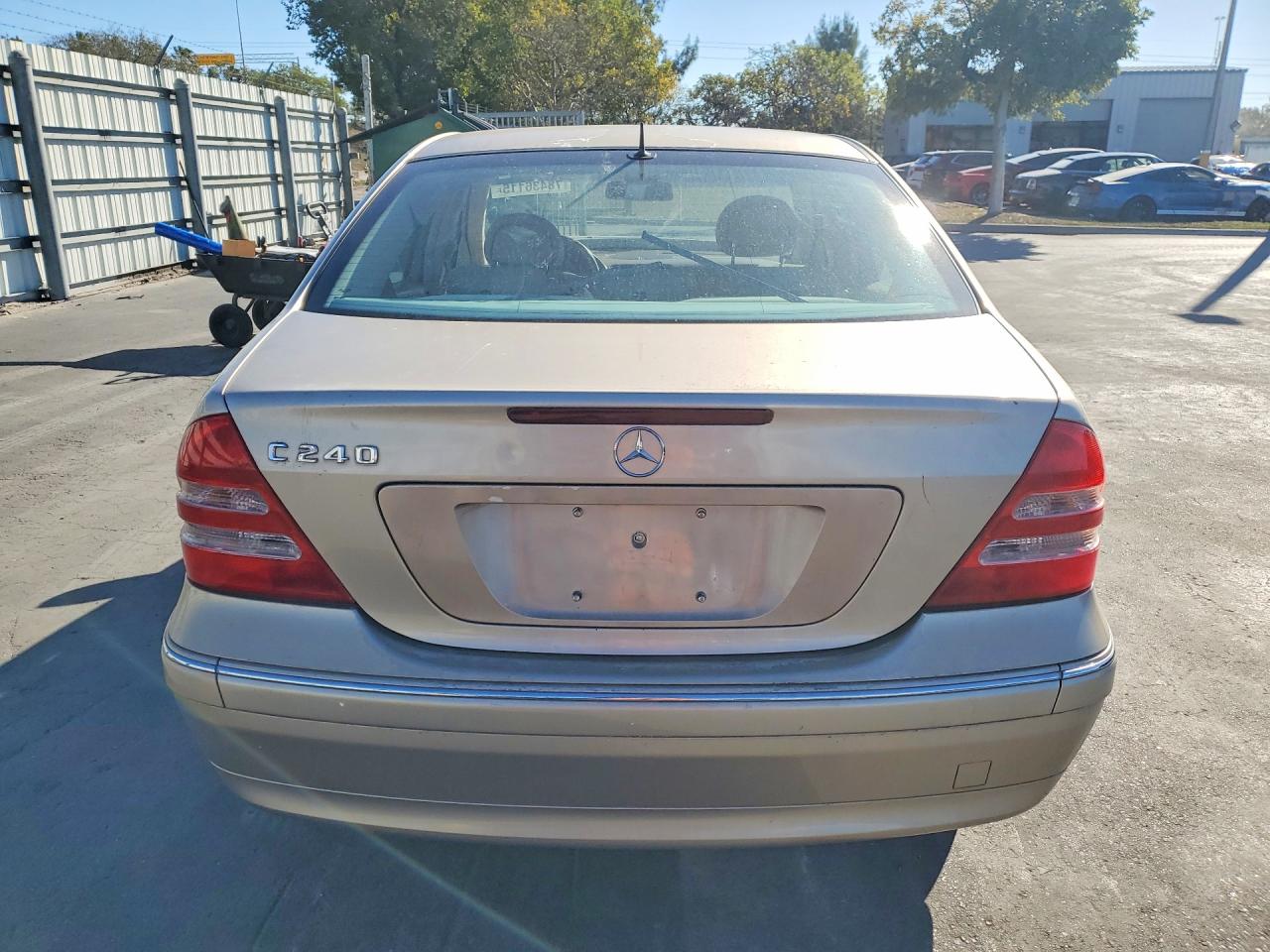 2001 Mercedes-benz C 240 Бежевый vin: WDBRF61J91F017943