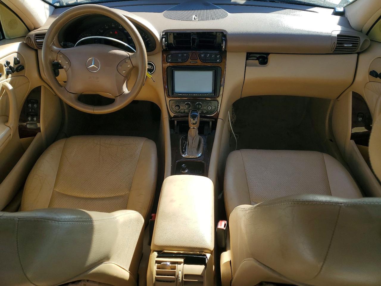 2001 Mercedes-benz C 240 Бежевый vin: WDBRF61J91F017943