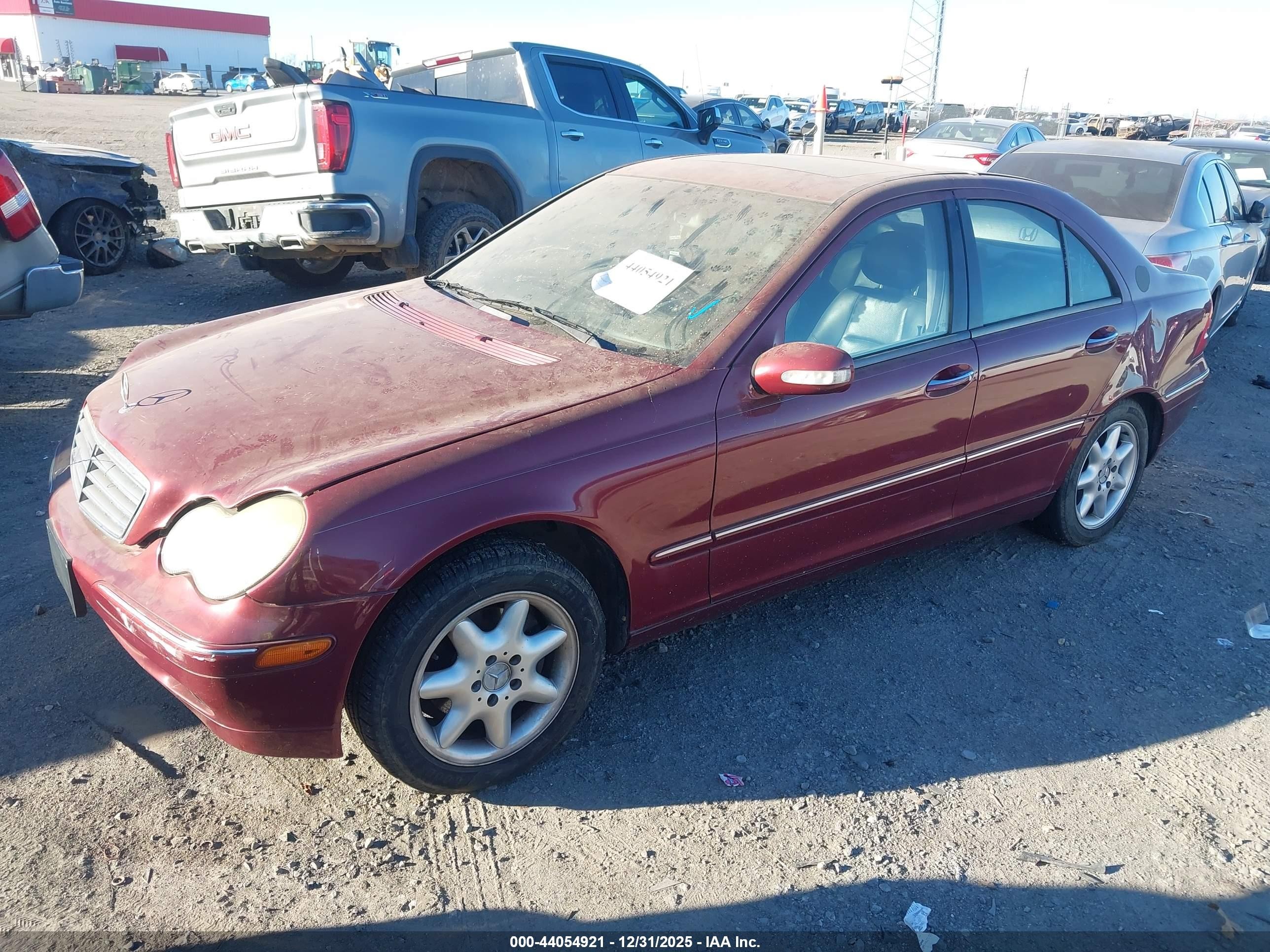 2002 Mercedes-benz C 240   Red vin: WDBRF61J92E001586