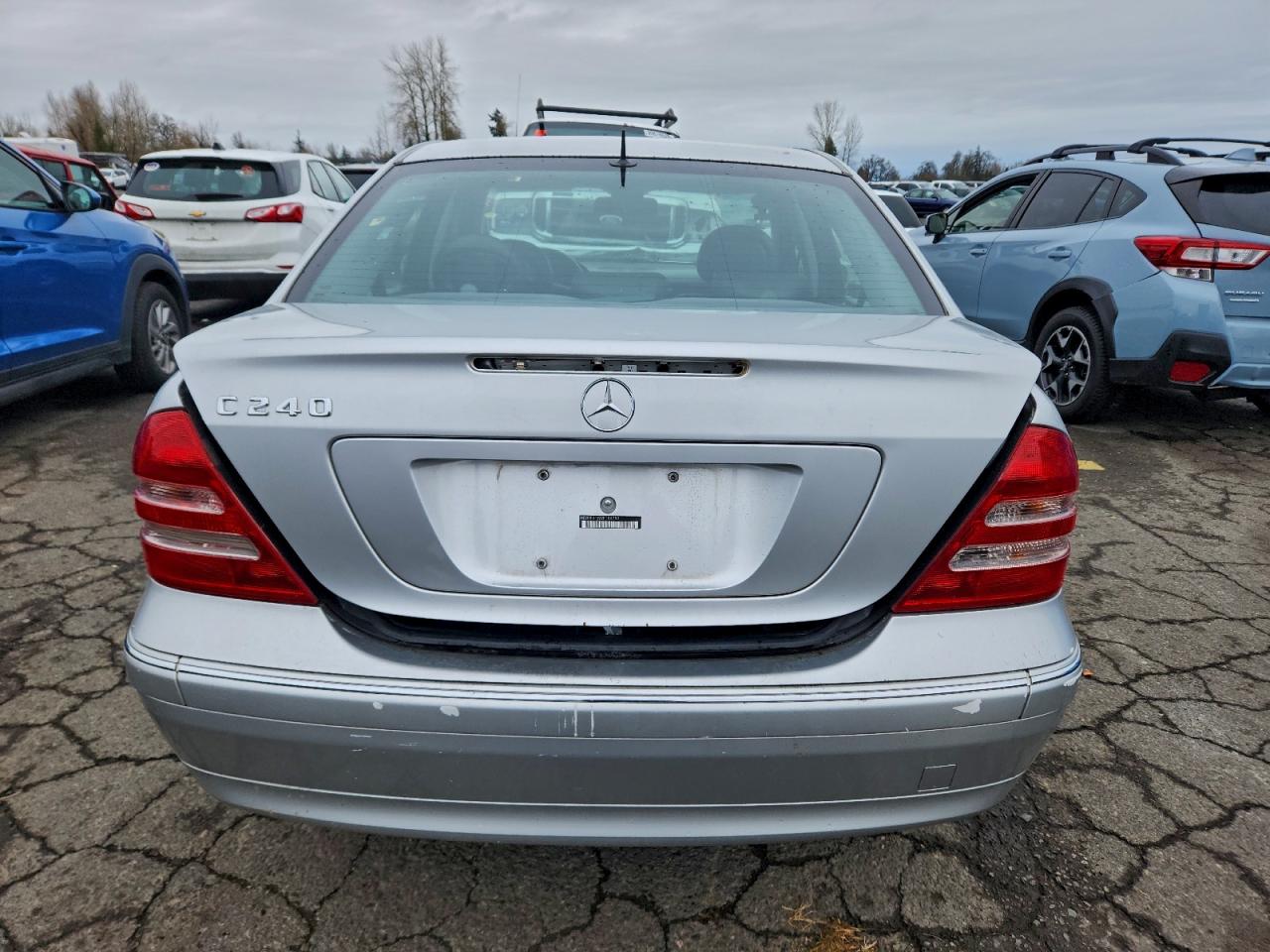 2002 Mercedes-benz C 240 Silver vin: WDBRF61J92F186782