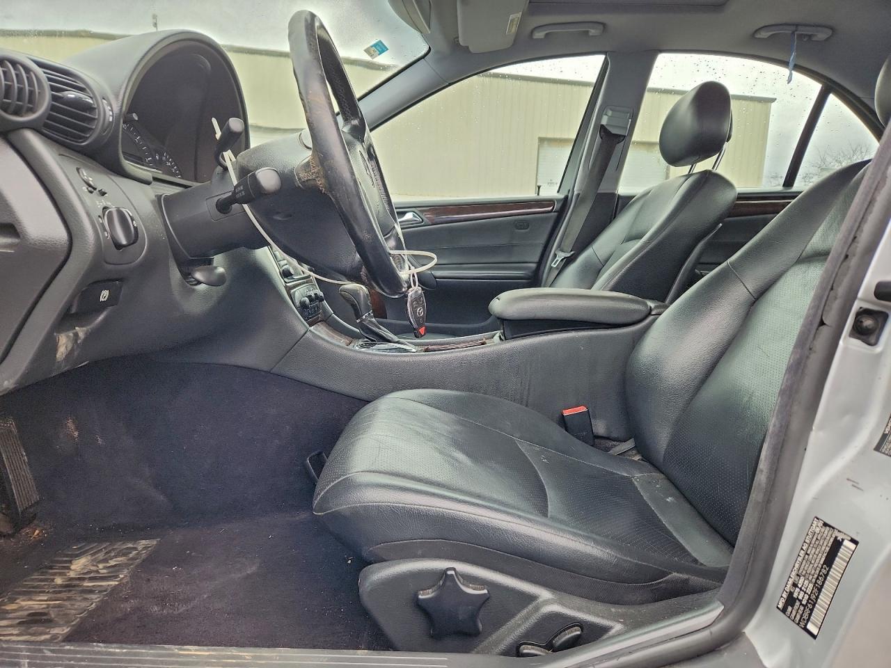 2002 Mercedes-benz C 240 Silver vin: WDBRF61J92F186782