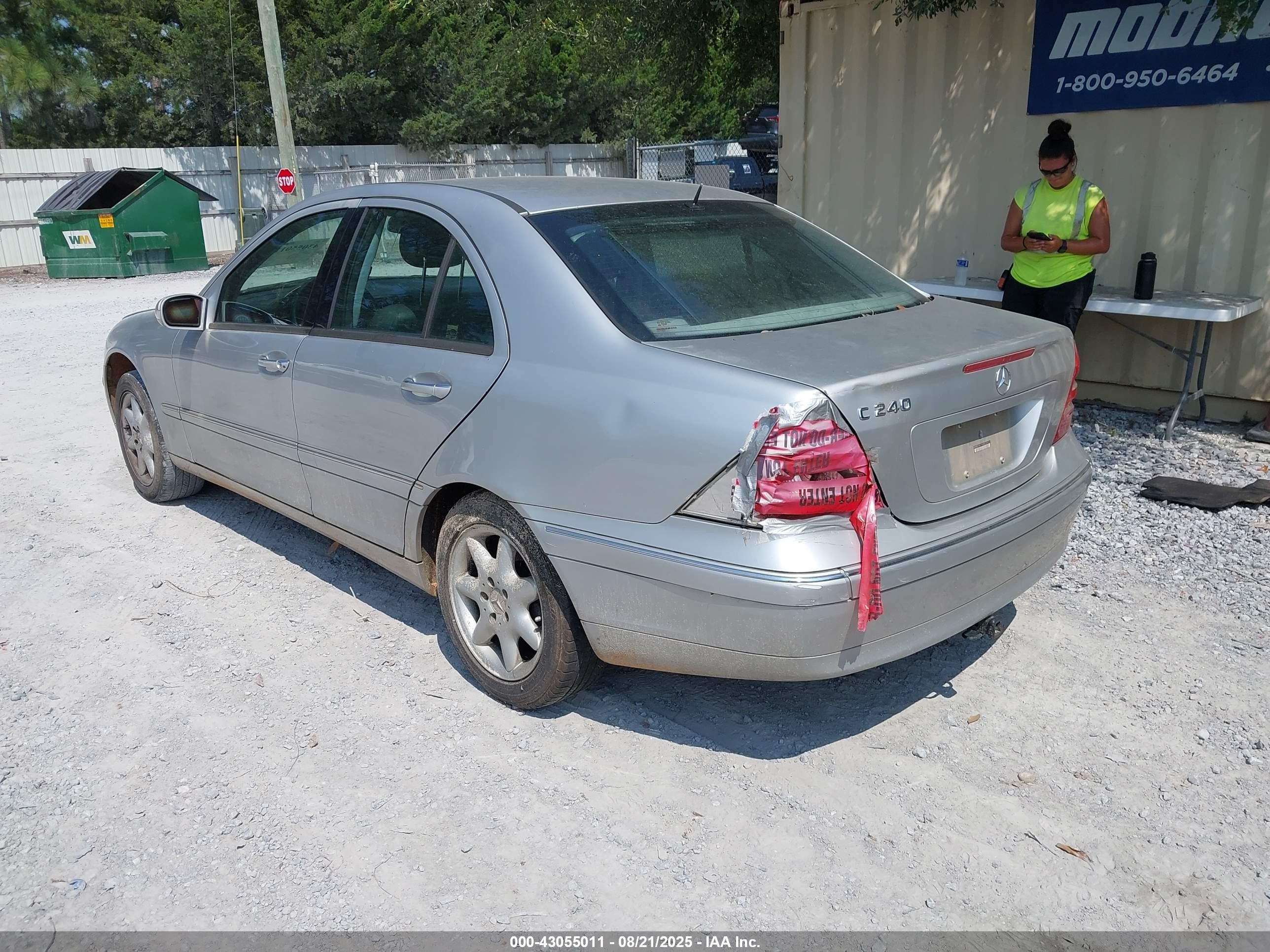 2002 Mercedes-benz C 240   Silver vin: WDBRF61J92F190928
