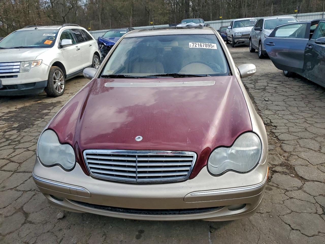 2002 Mercedes-benz C 240 Gold vin: WDBRF61J92F213561