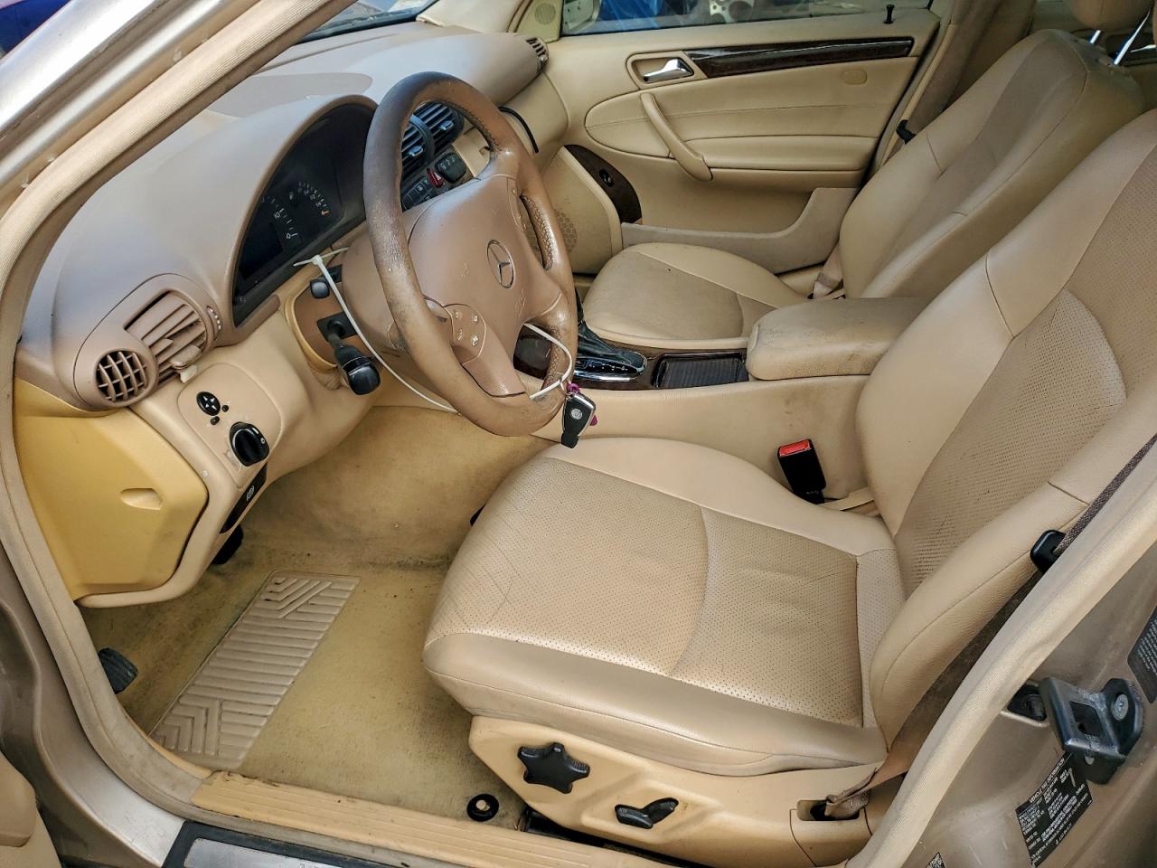 2002 Mercedes-benz C 240 Gold vin: WDBRF61J92F213561