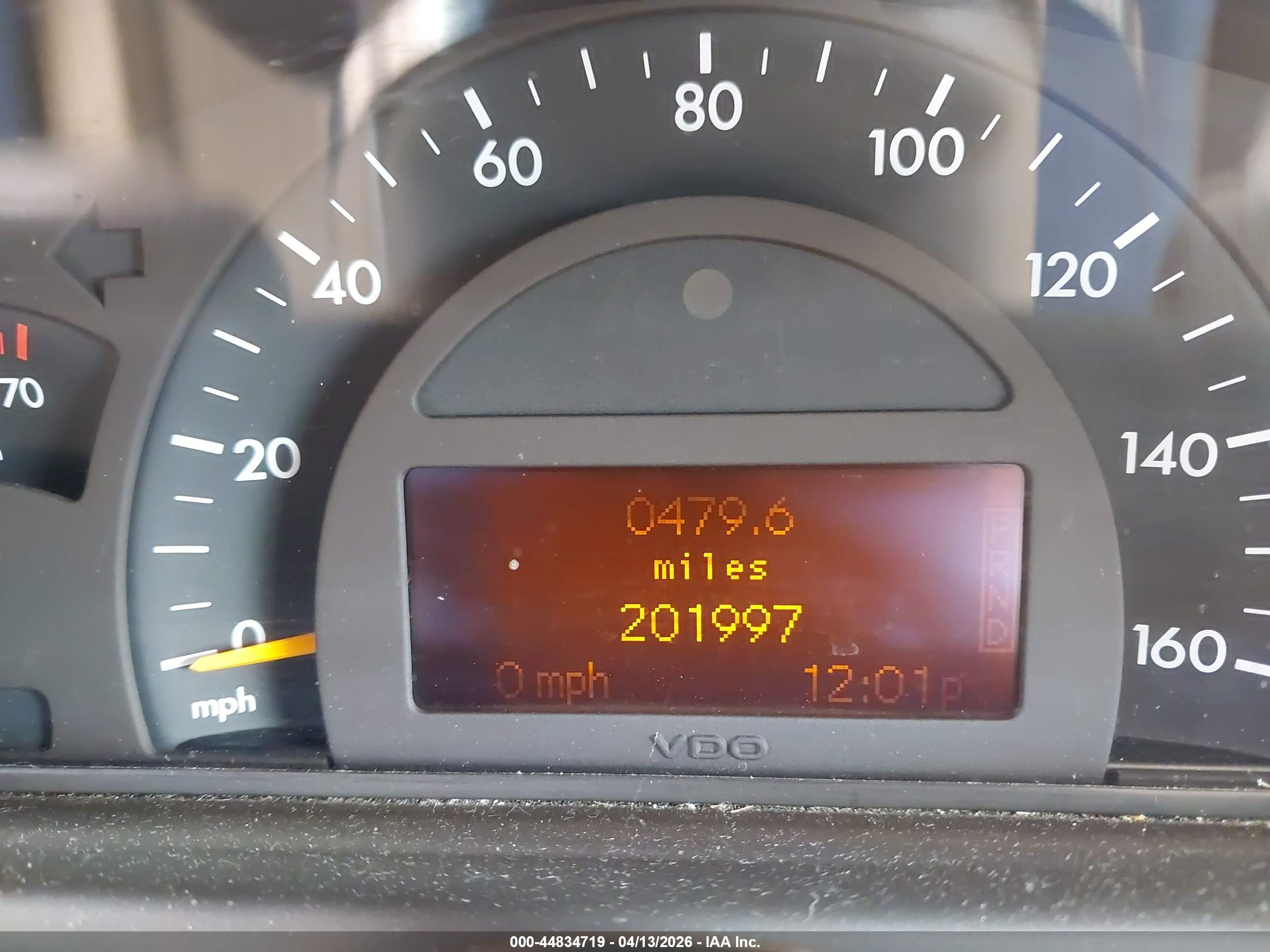 2002 Mercedes-benz C 240 Gold vin: WDBRF61J92F239755